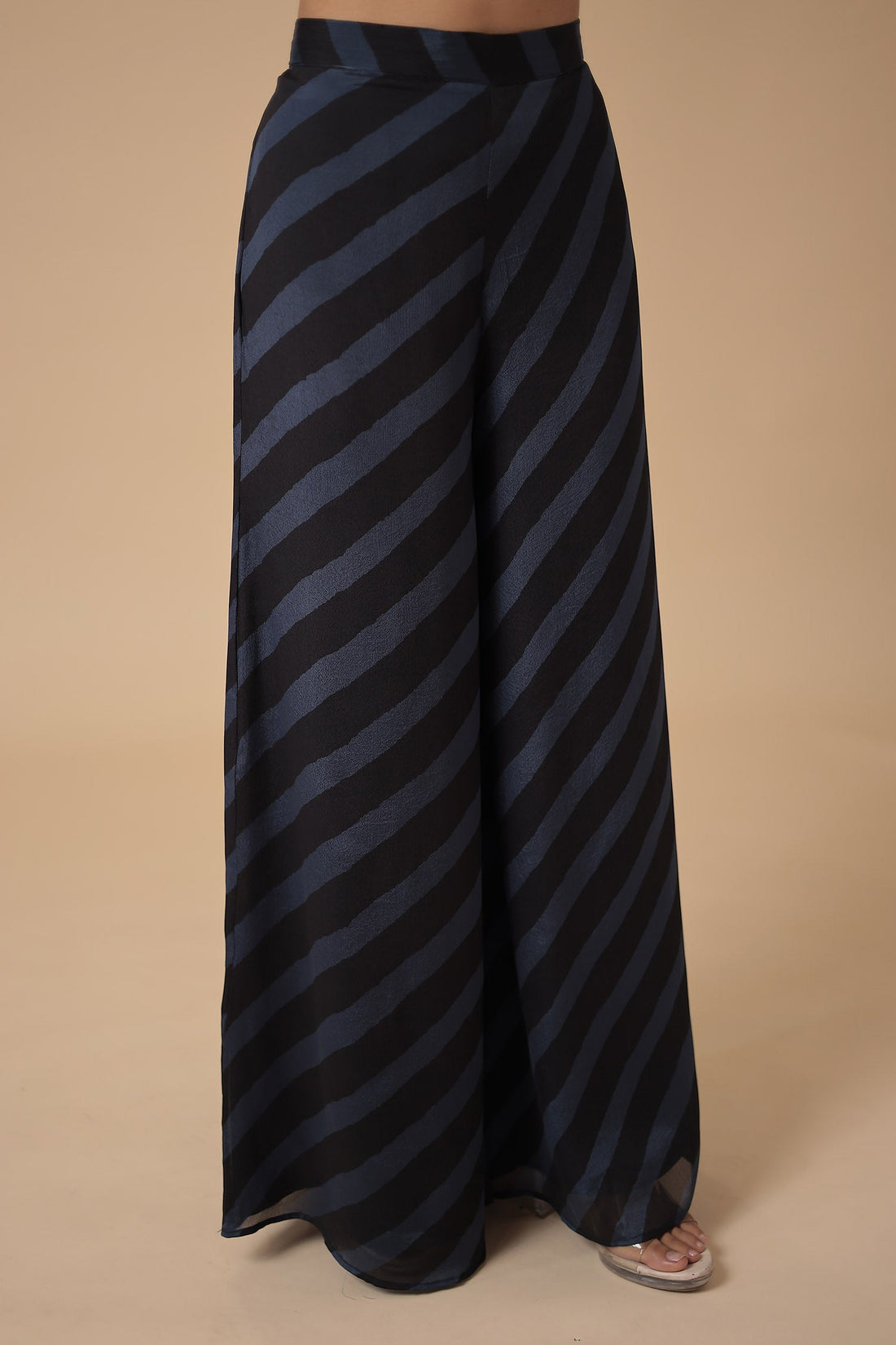 Leheriya Printed Chinon Indowestern with Aari work