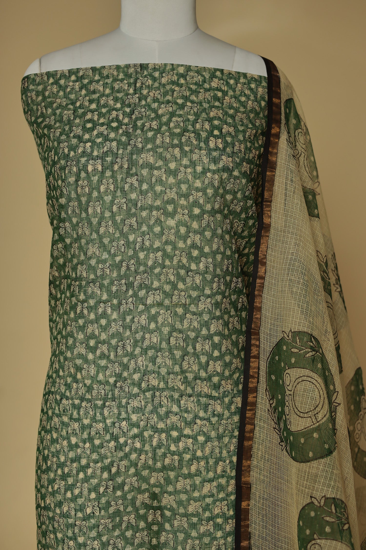 Printed Kota Doria Unstitched Suit