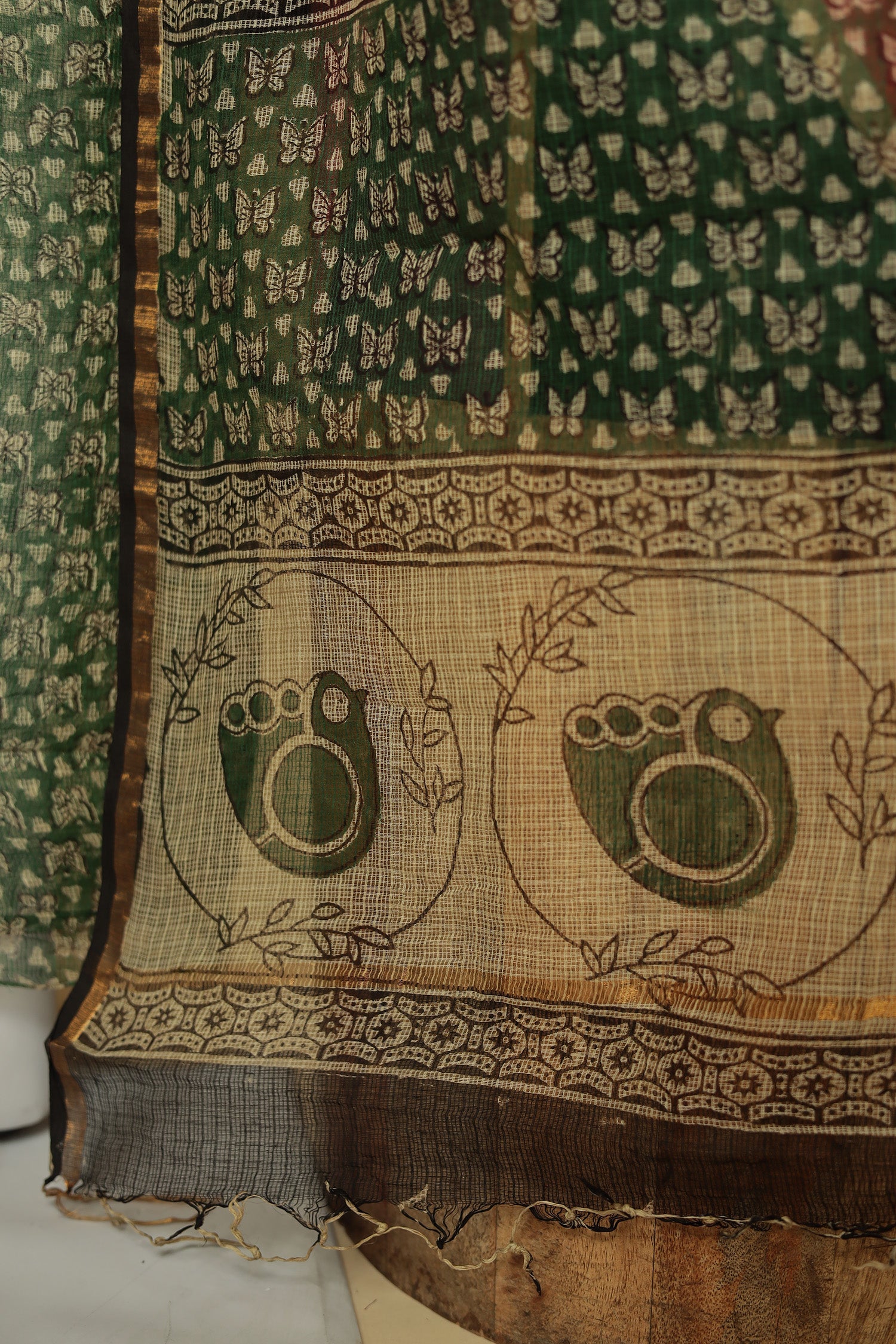 Printed Kota Doria Unstitched Suit