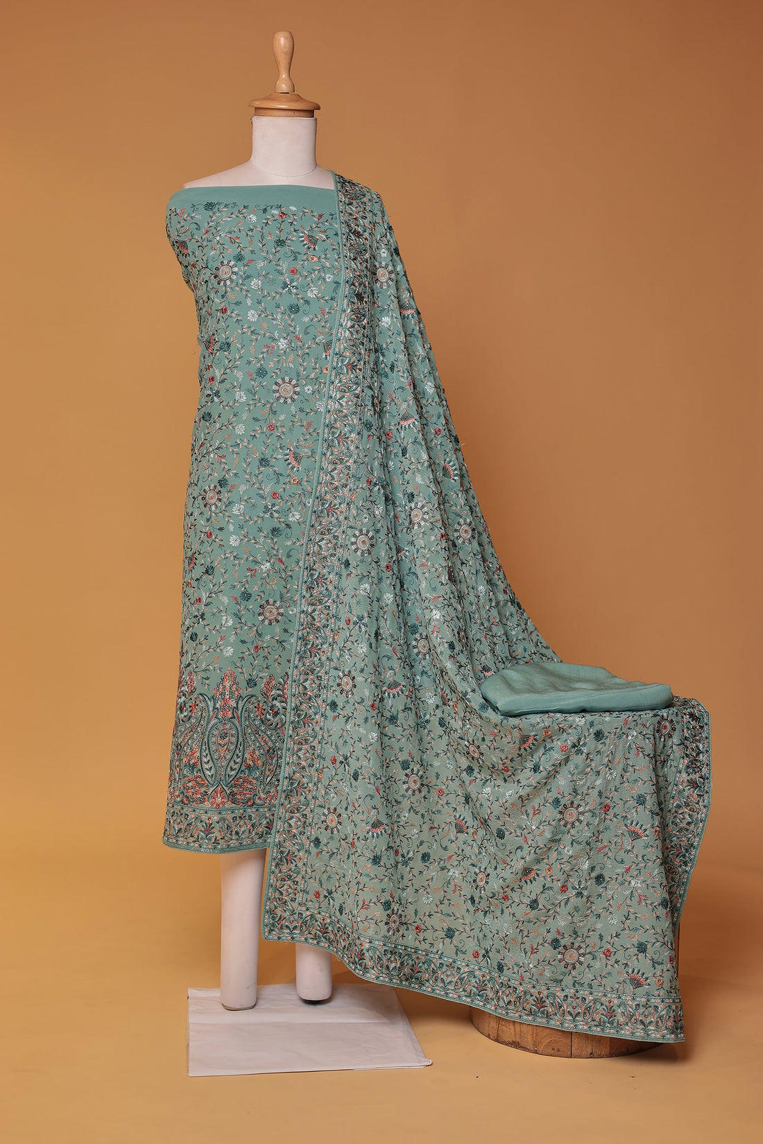 Georgette Unstitched Suit with Thread work