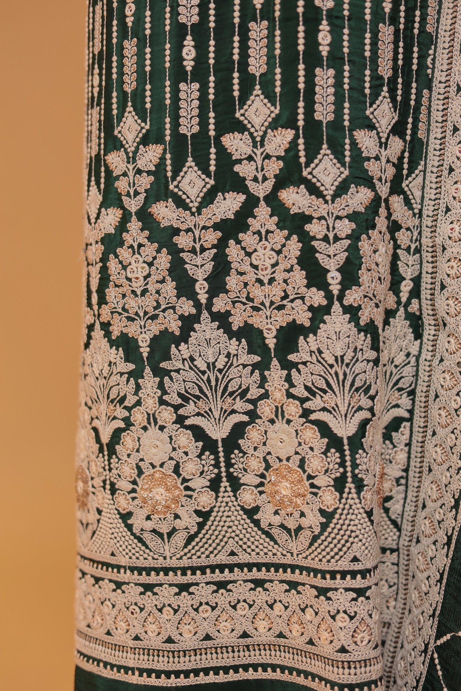 Georgette Unstitched Suit with Thread work