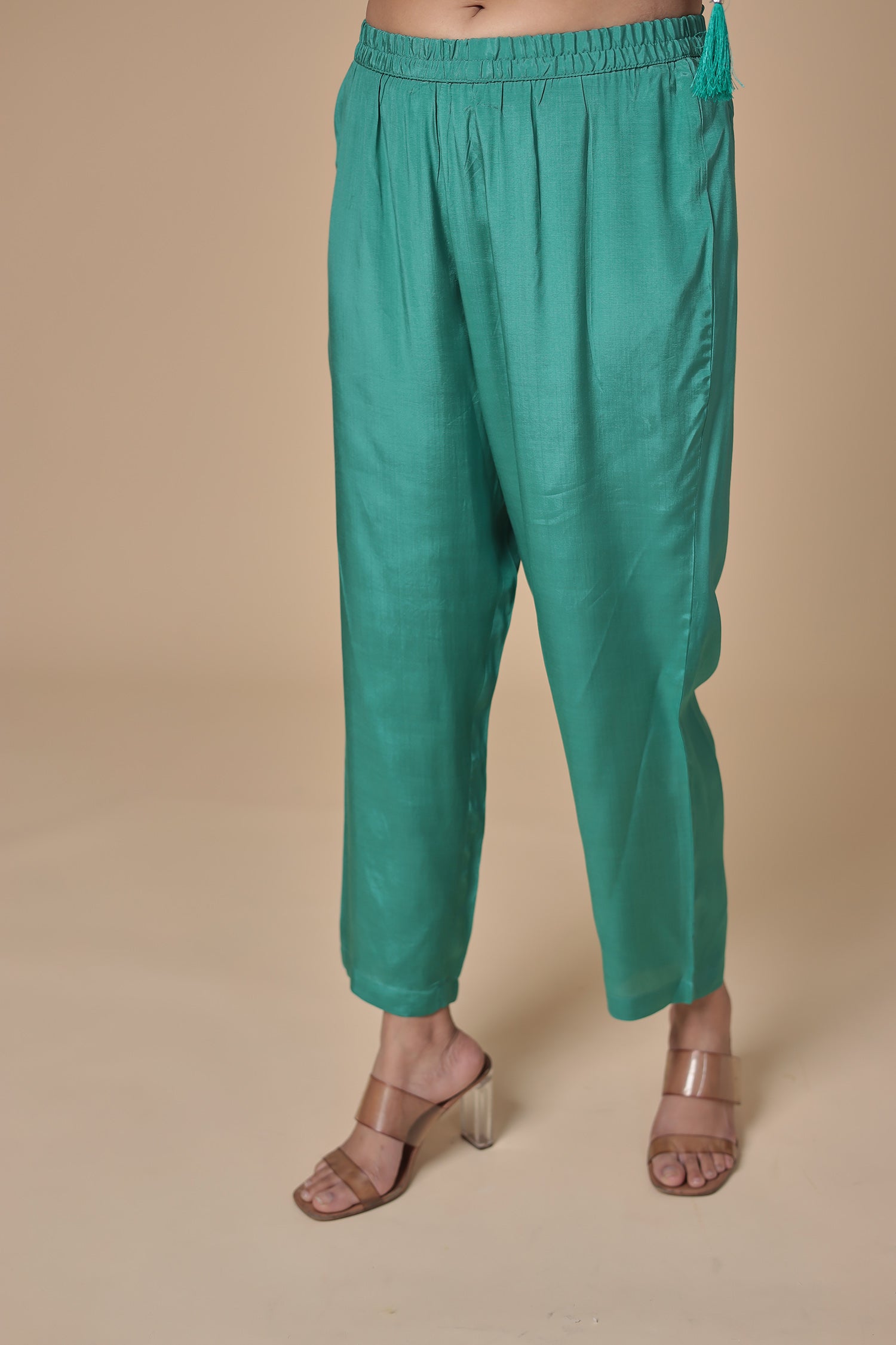 Printed Chinon Kaftan Set with Sequins work