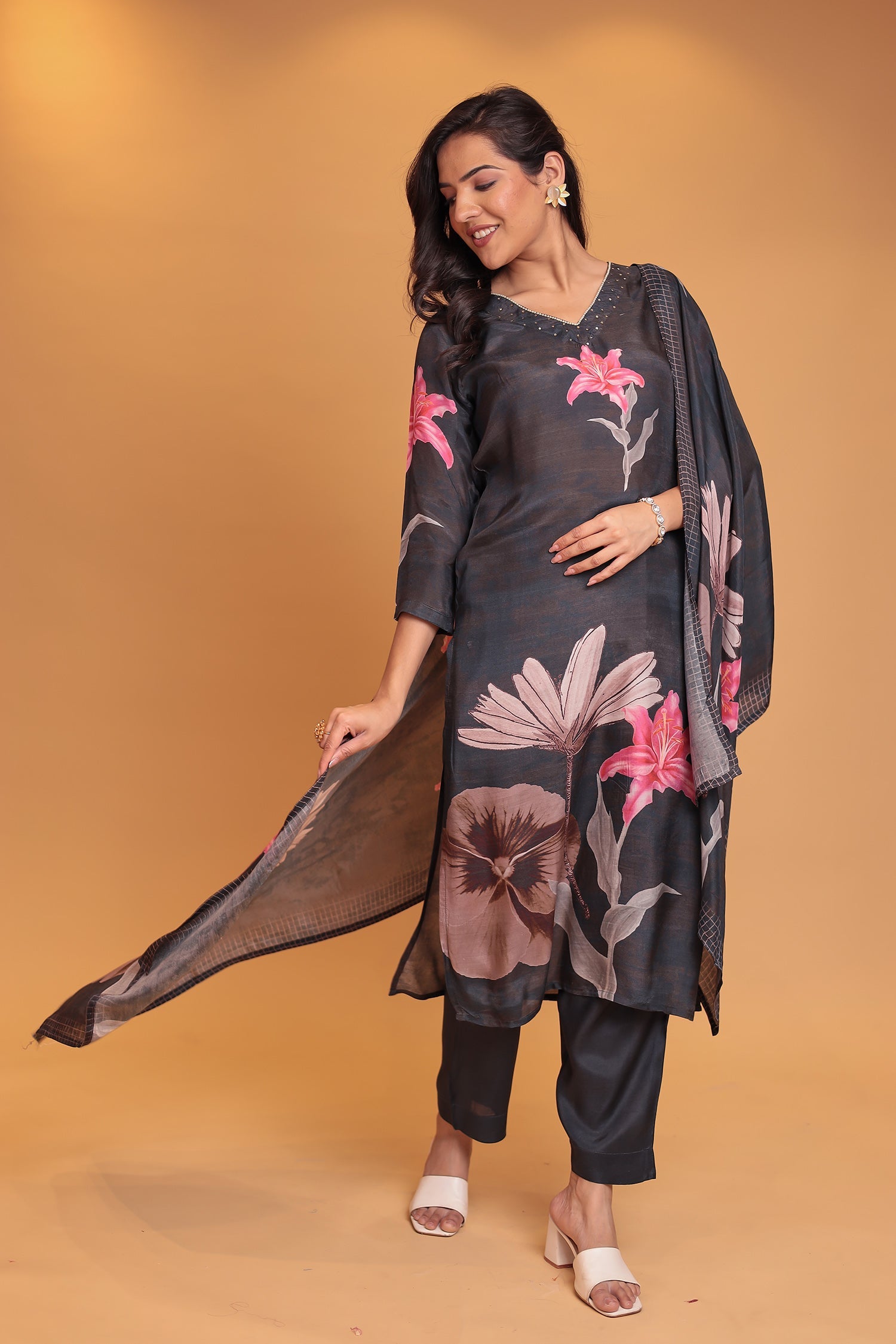 Printed Silk Blend Kurta Set with Pearl and Sequins work