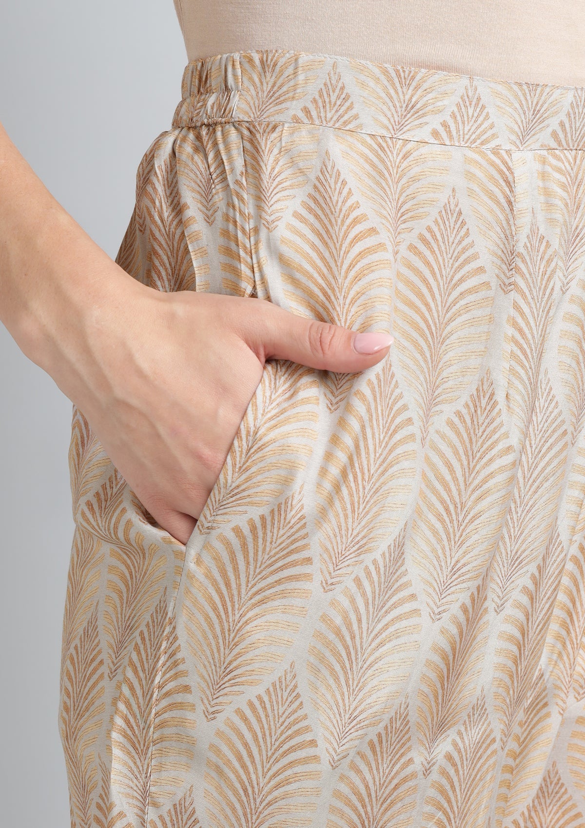 Printed Silk Blend Co Ord Set with Thread work.