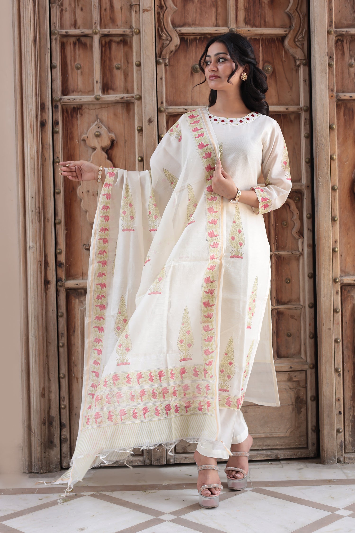 Printed Chanderi Kurta Set Stitched with Pearl and Thread work