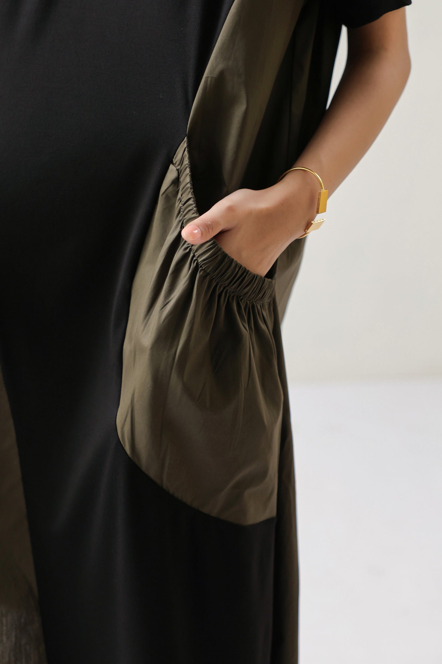 Olive Bamboo Midi Dress with Pockets
