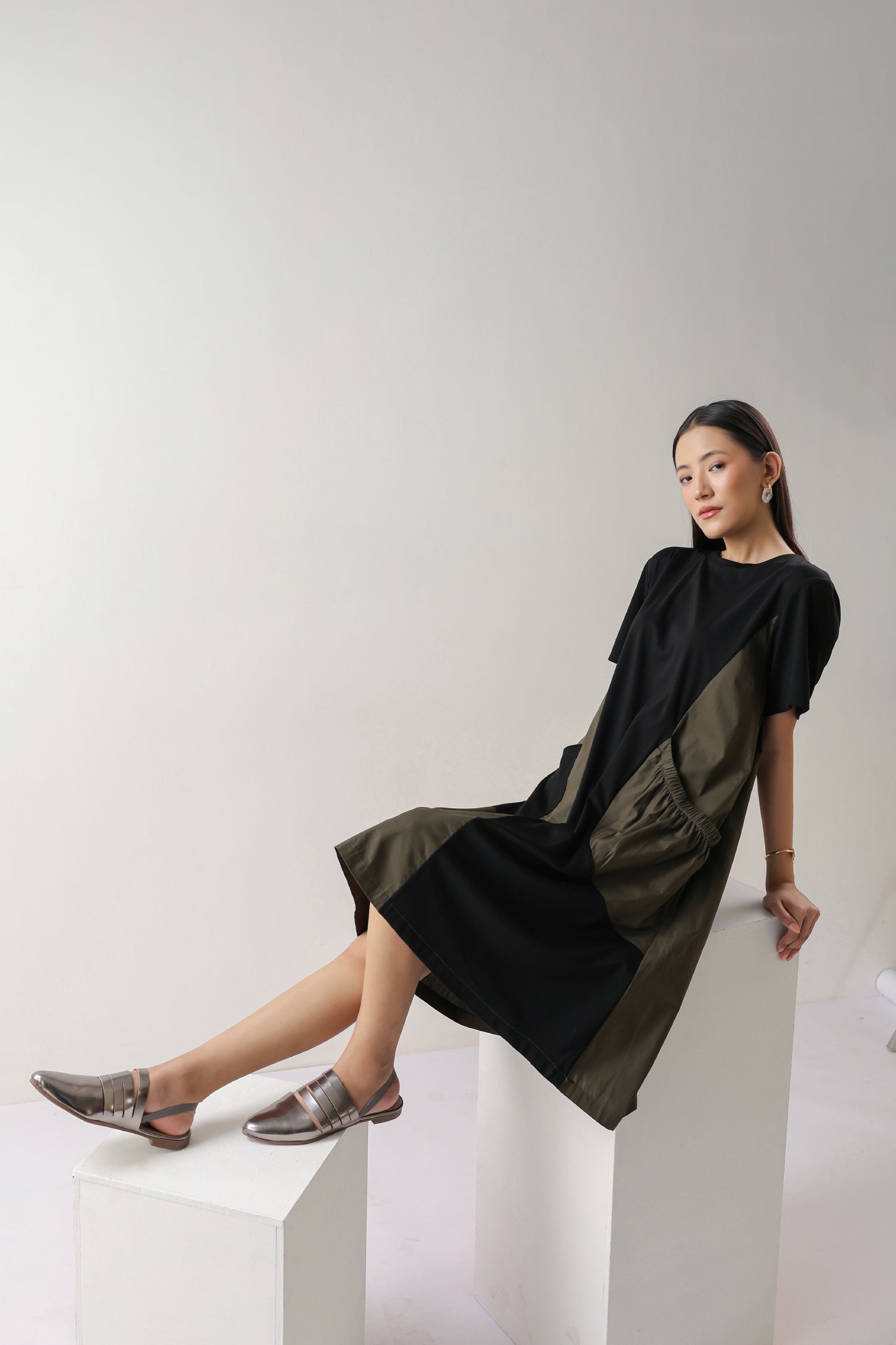 Olive Bamboo Midi Dress with Pockets