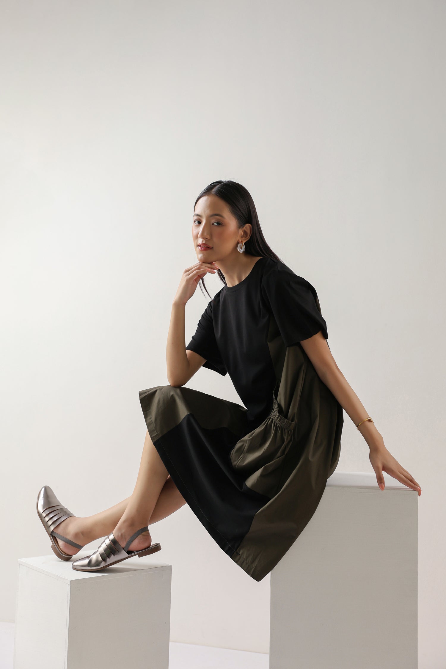 Olive Bamboo Midi Dress with Pockets