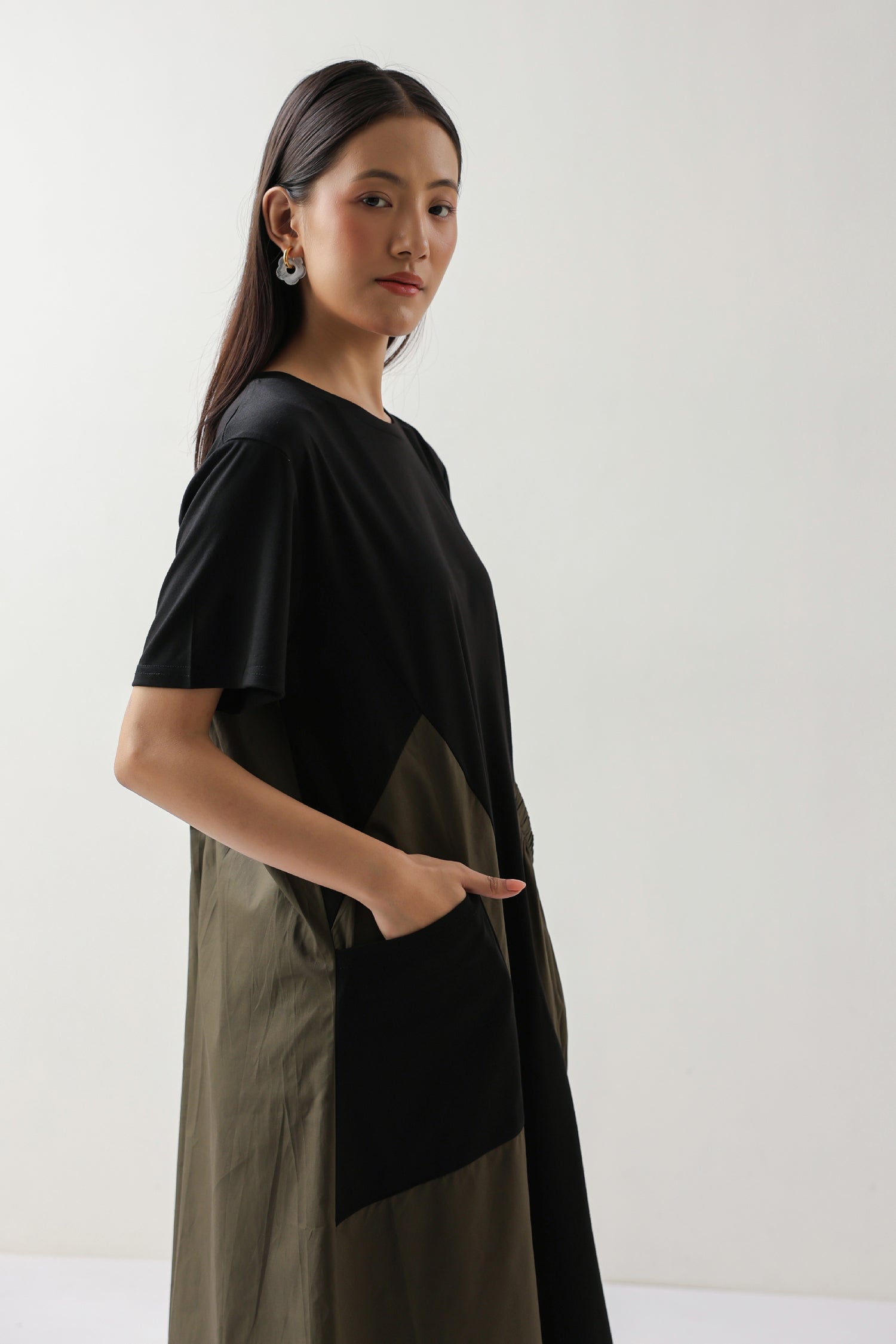 Olive Bamboo Midi Dress with Pockets