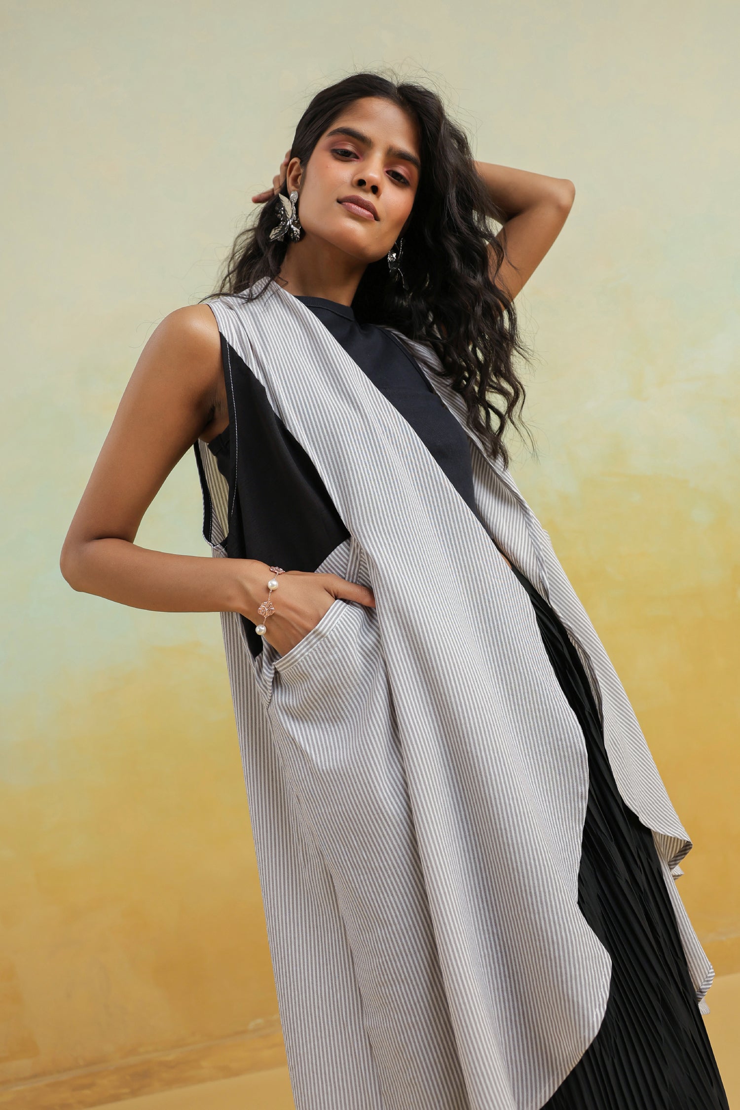 Grey Printed Cotton Shrug with Shawl Collar