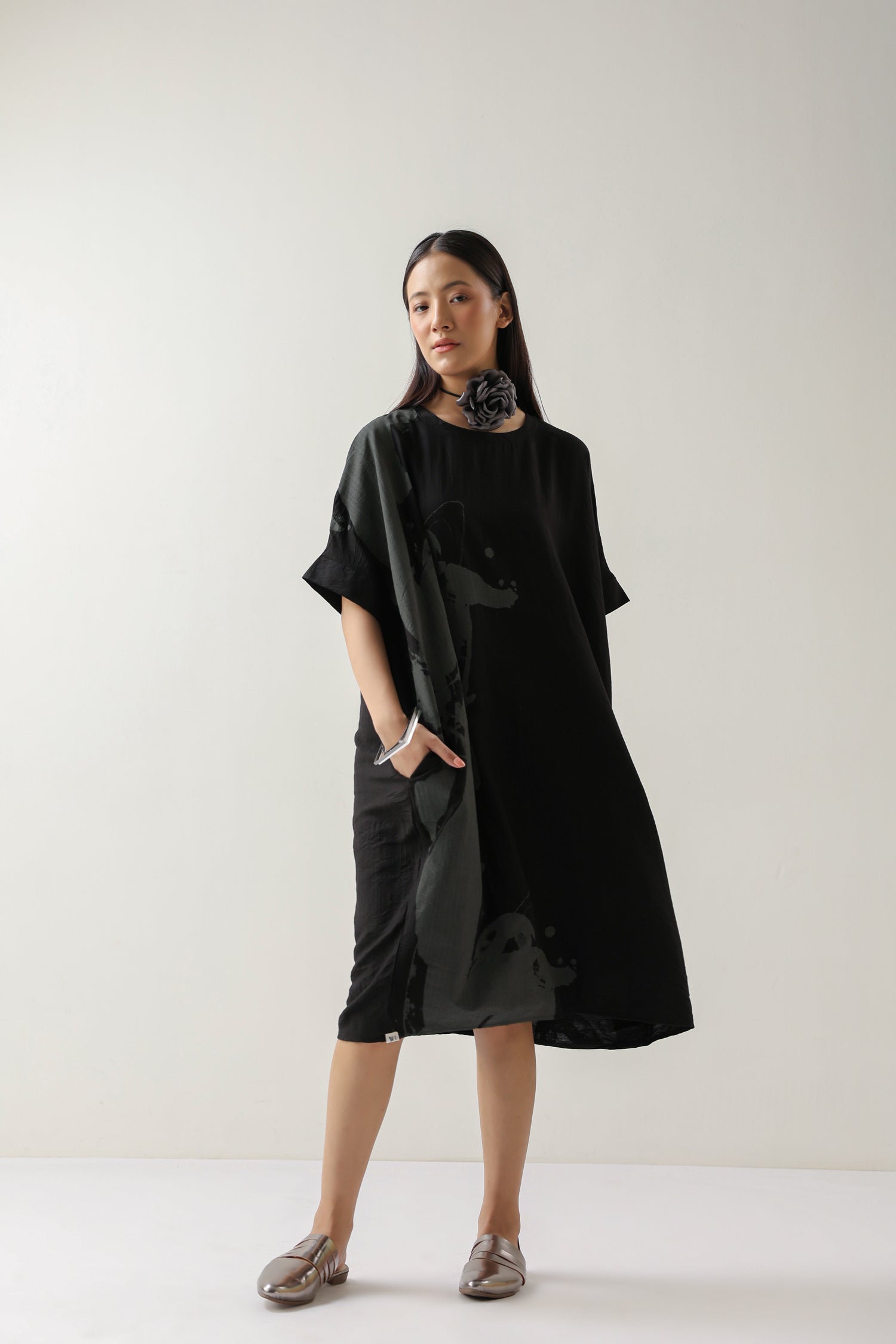 Printed Black and Grey Crepe Midi Dress