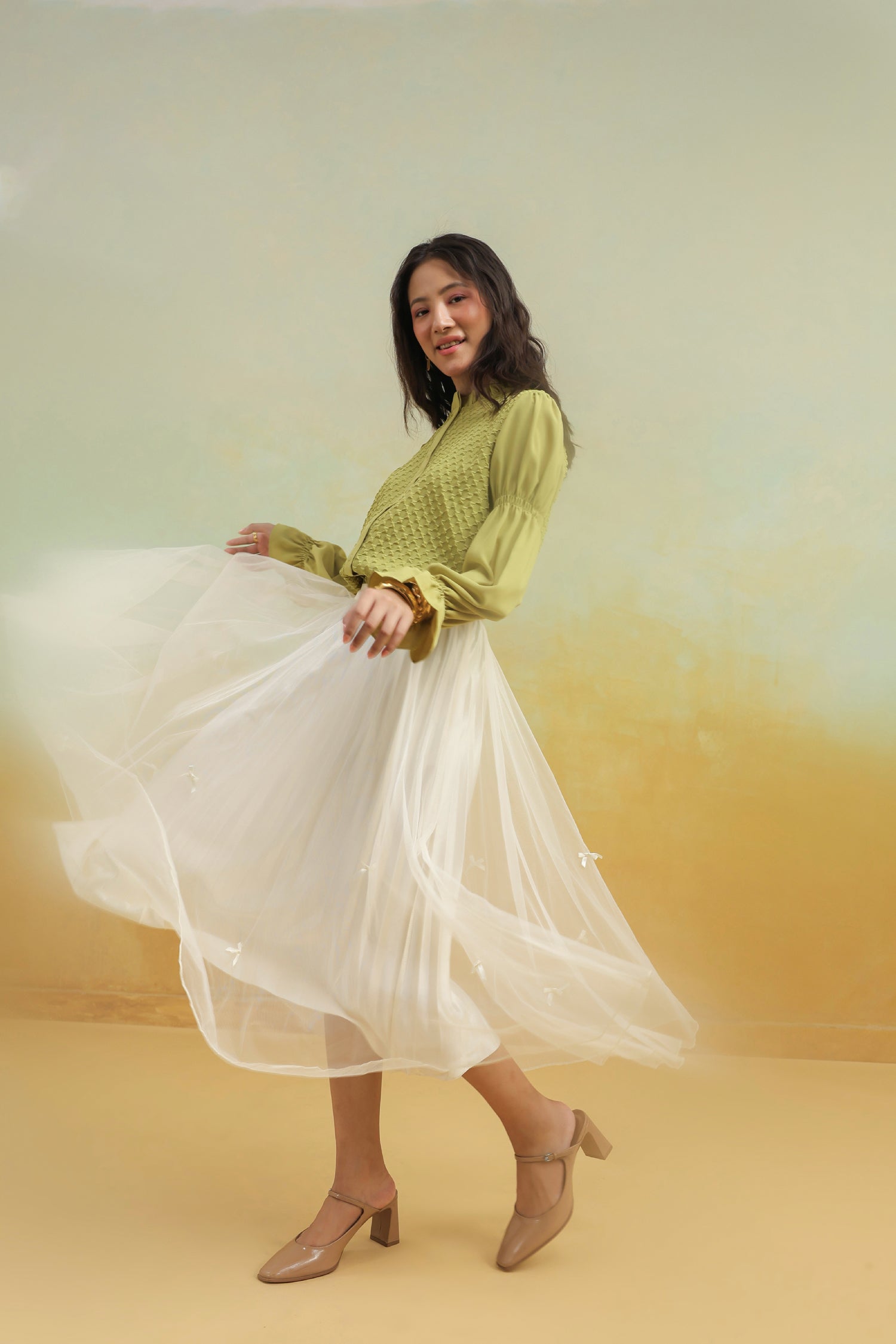 Cream Pleated Net Skirt with Bows