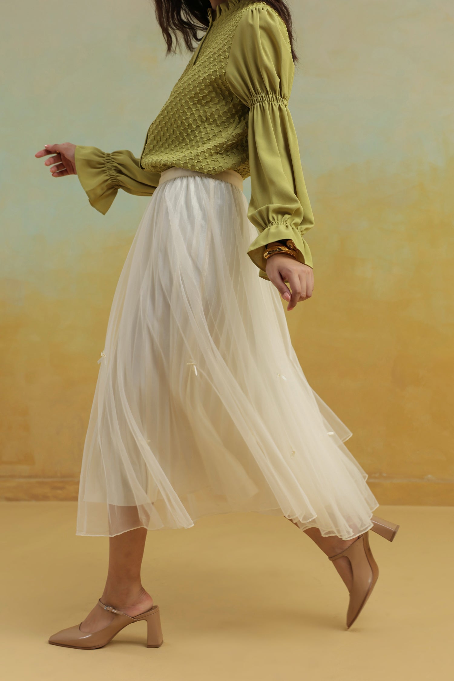 Cream Pleated Net Skirt with Bows