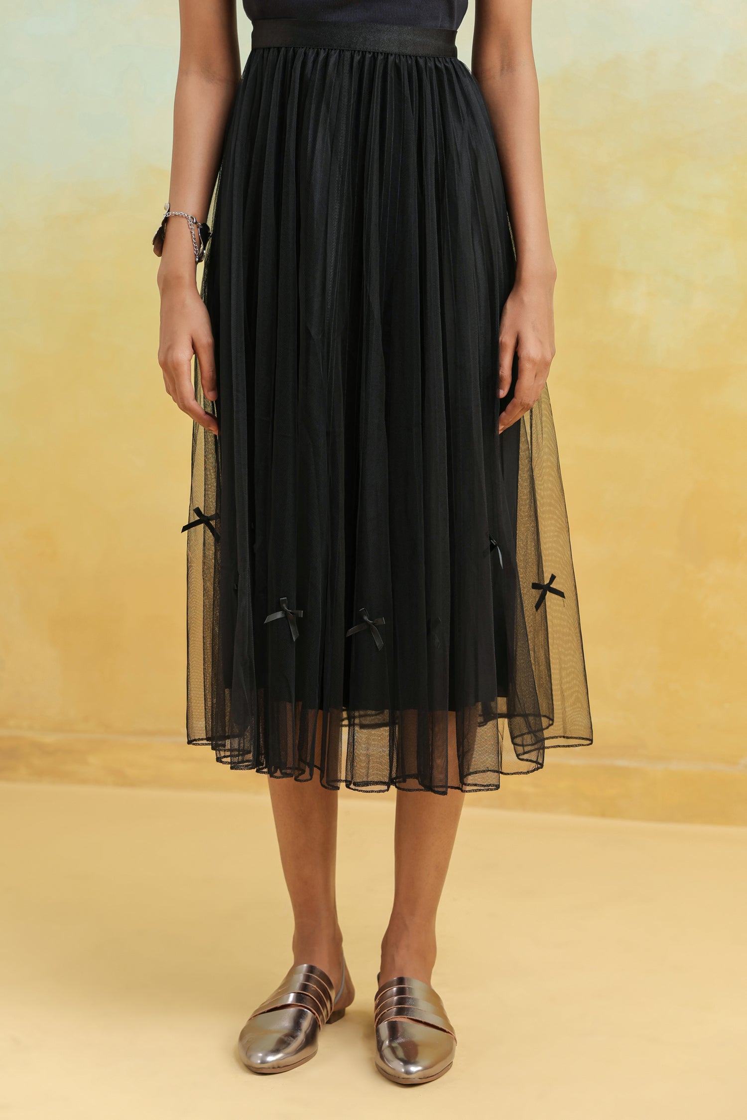 Black Pleated Net Skirt with Bows