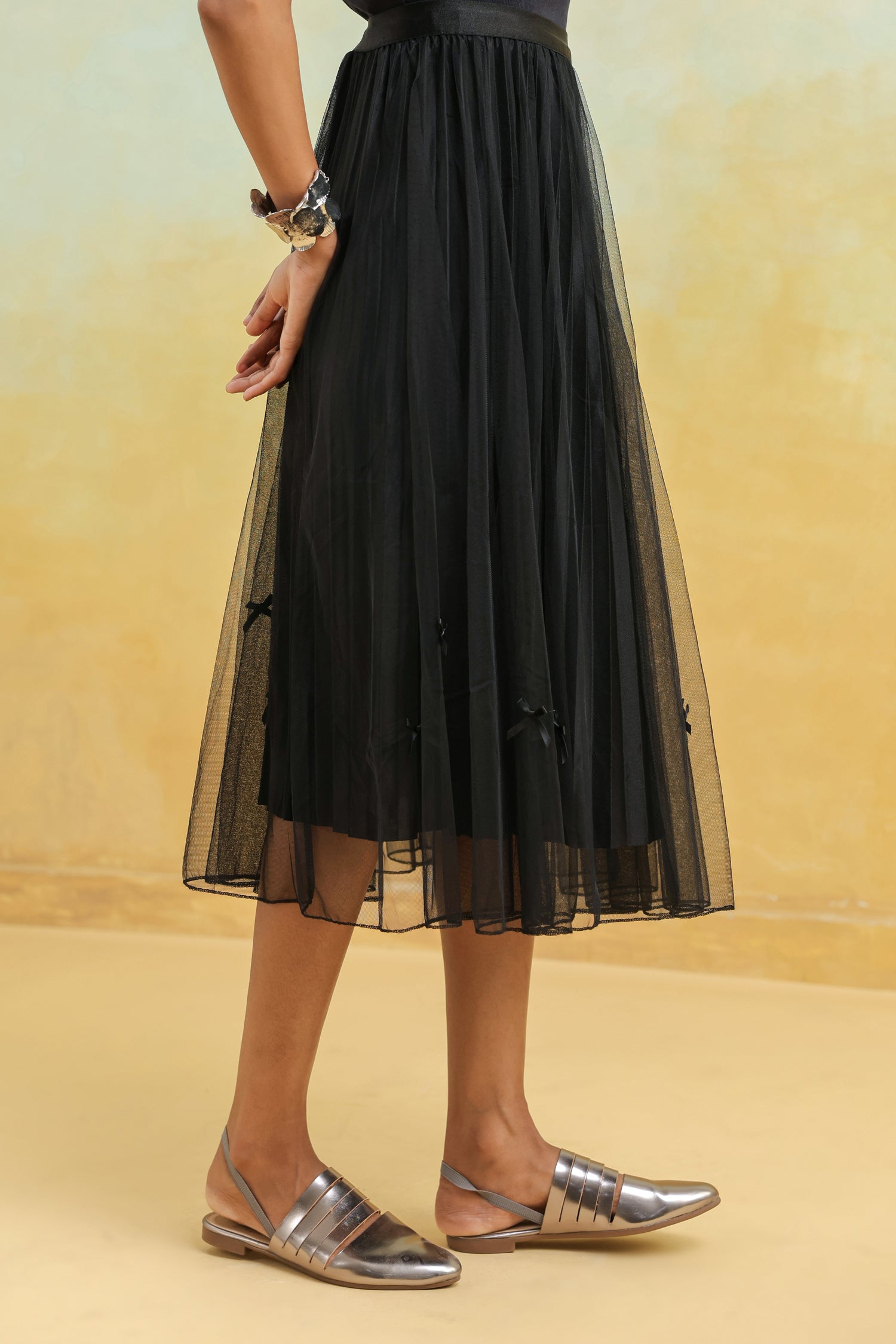 Black Pleated Net Skirt with Bows