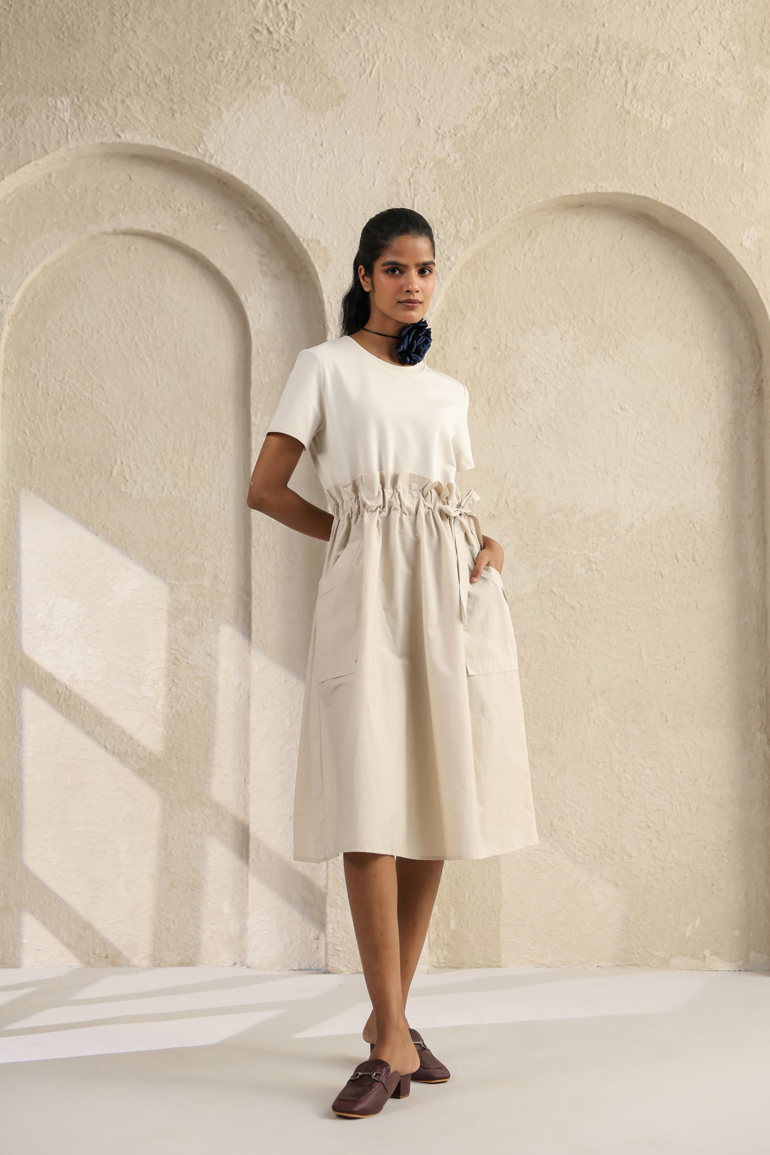 The Soft Hue Solid Midi Dress – Cream Cotton Ease