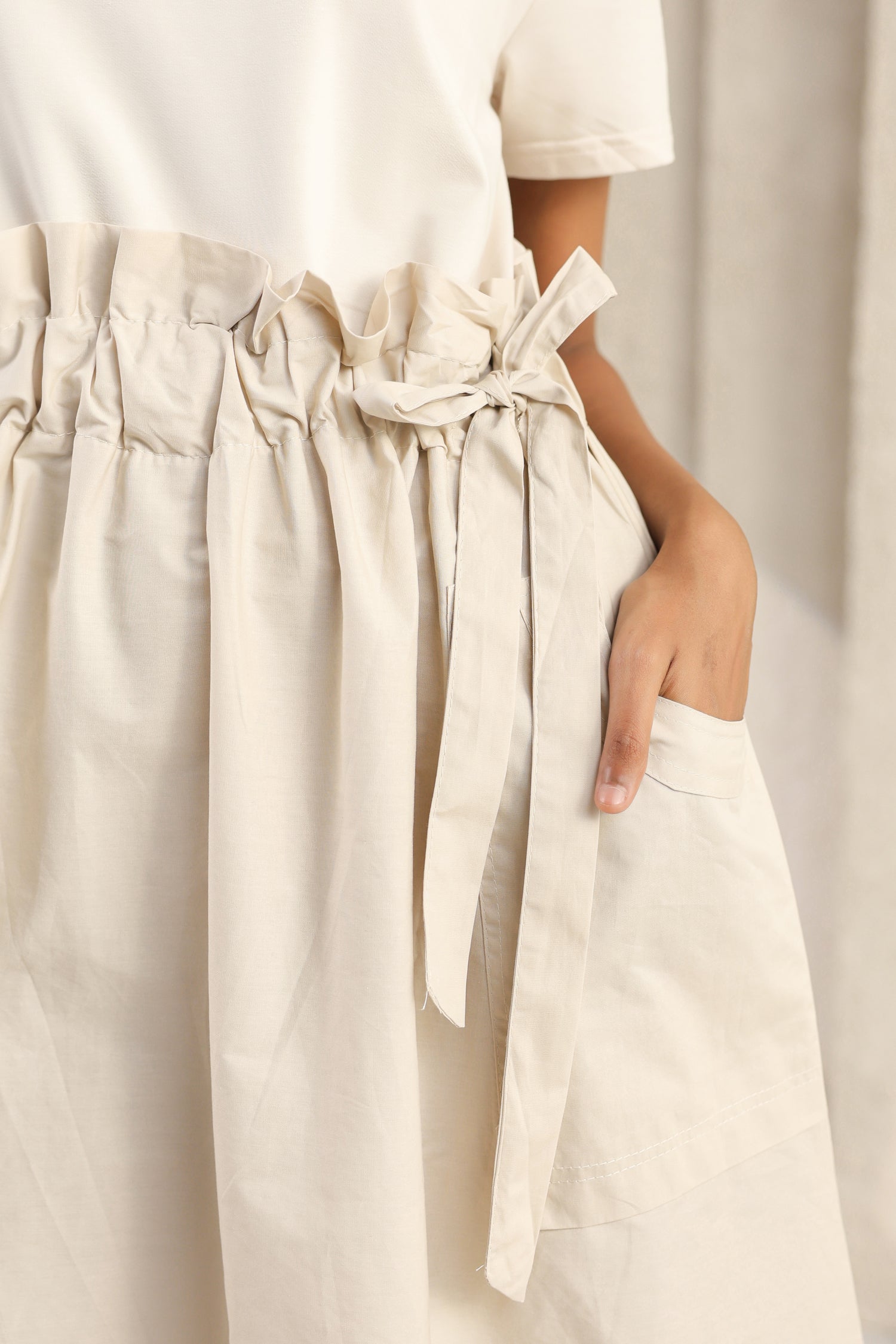 The Soft Hue Solid Midi Dress – Cream Cotton Ease