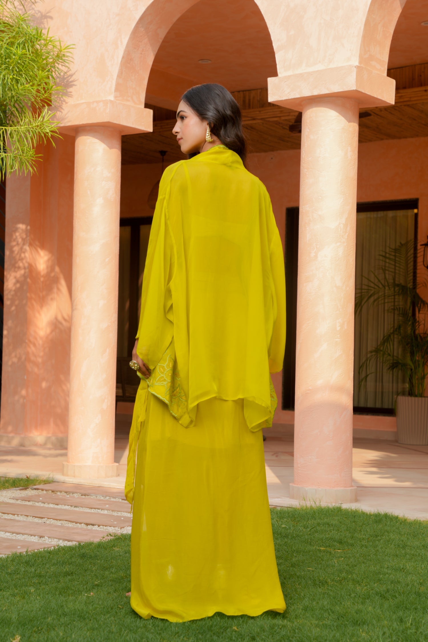 Chinon Jacket Style Indowestern Embroidered with Thread work