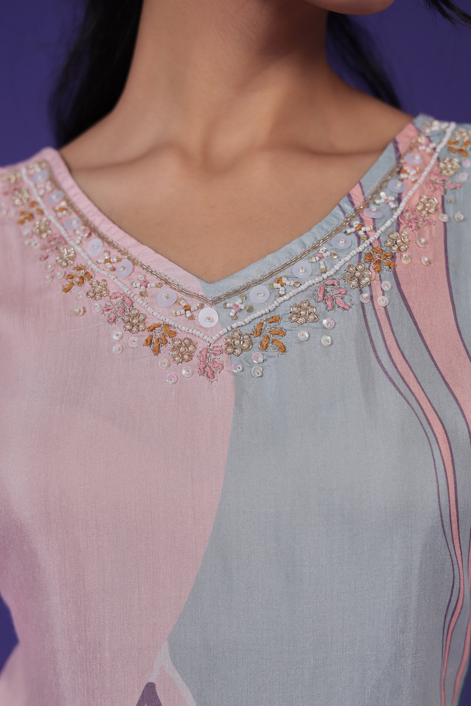 Printed Silk Blend 2 Pcs Kurta Set with Embroidered work