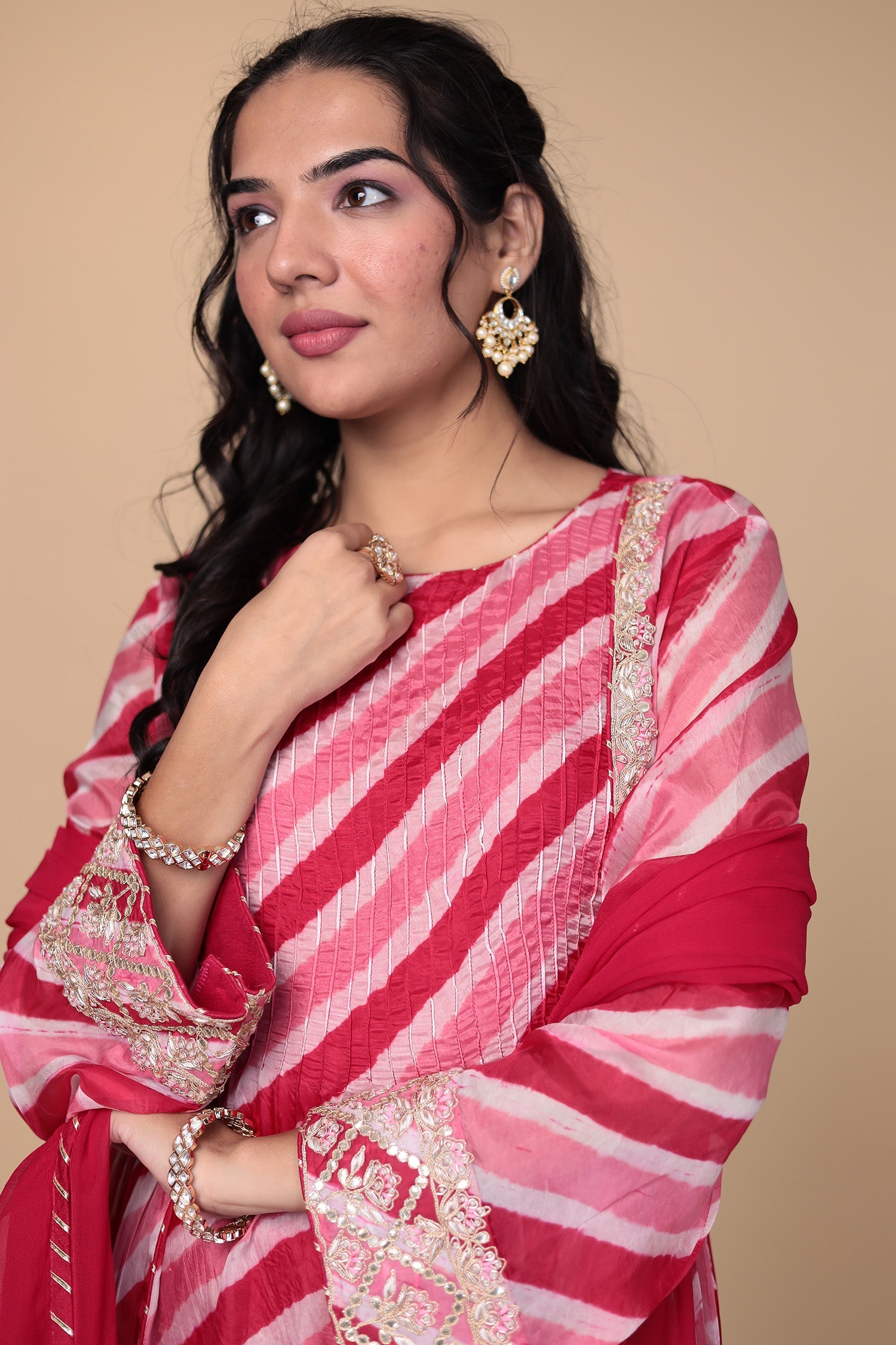 Zardozi Leheriya Silk Suit with Embroidered work