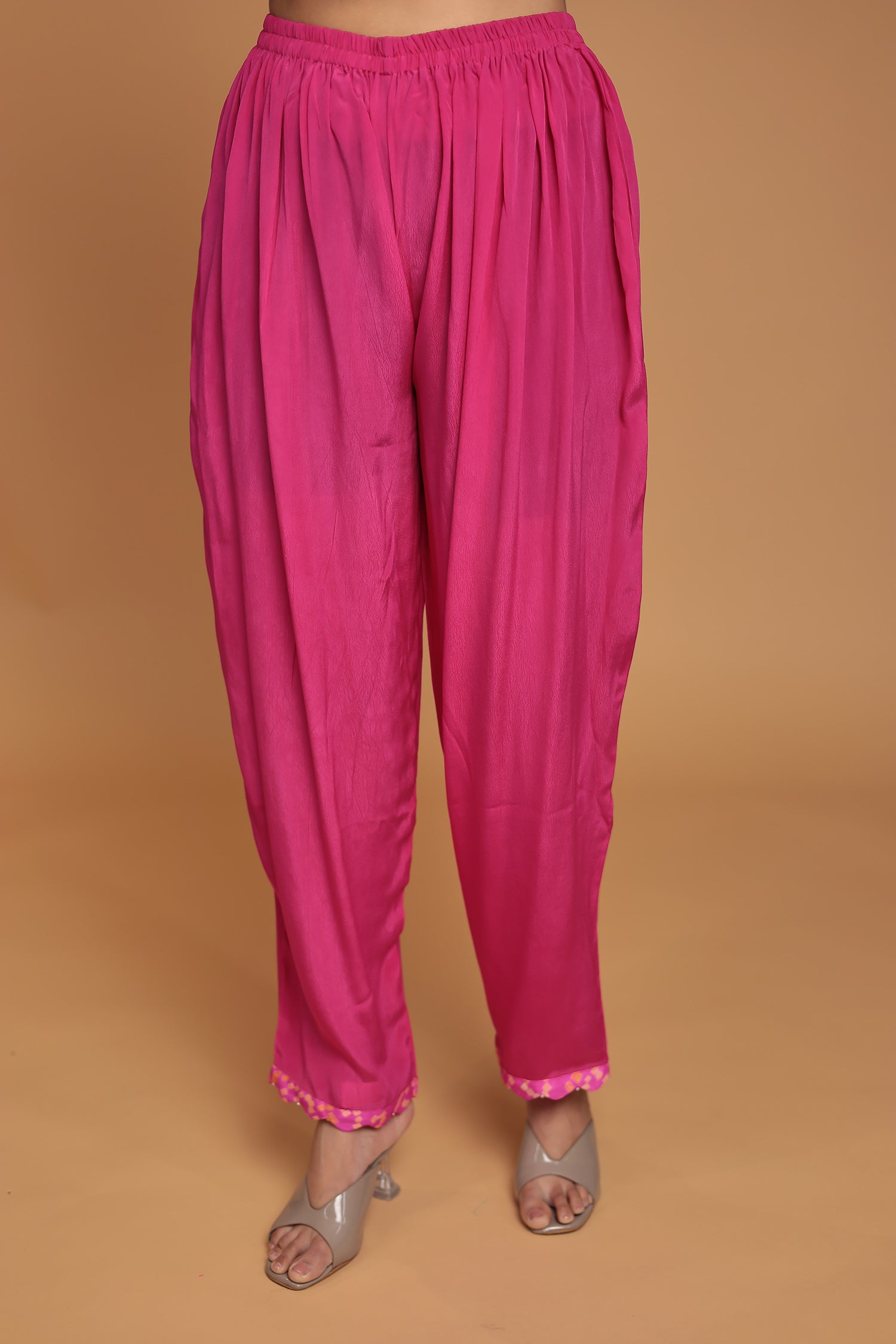 Bandhej Chinon Georgette Suit with Gota Patti, Pearl and Thread work