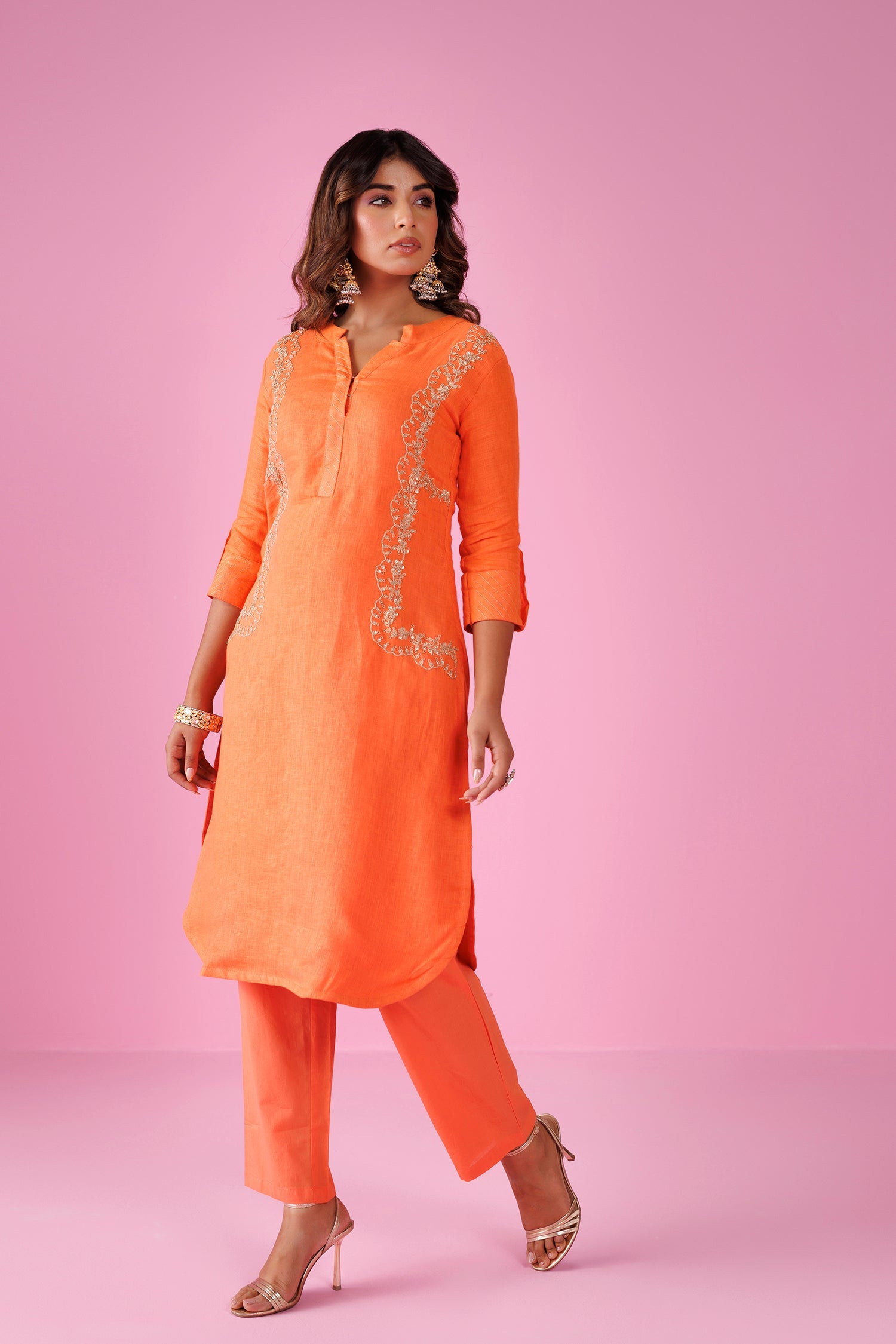 Linen Suit Stitched with Dori and Sequins work