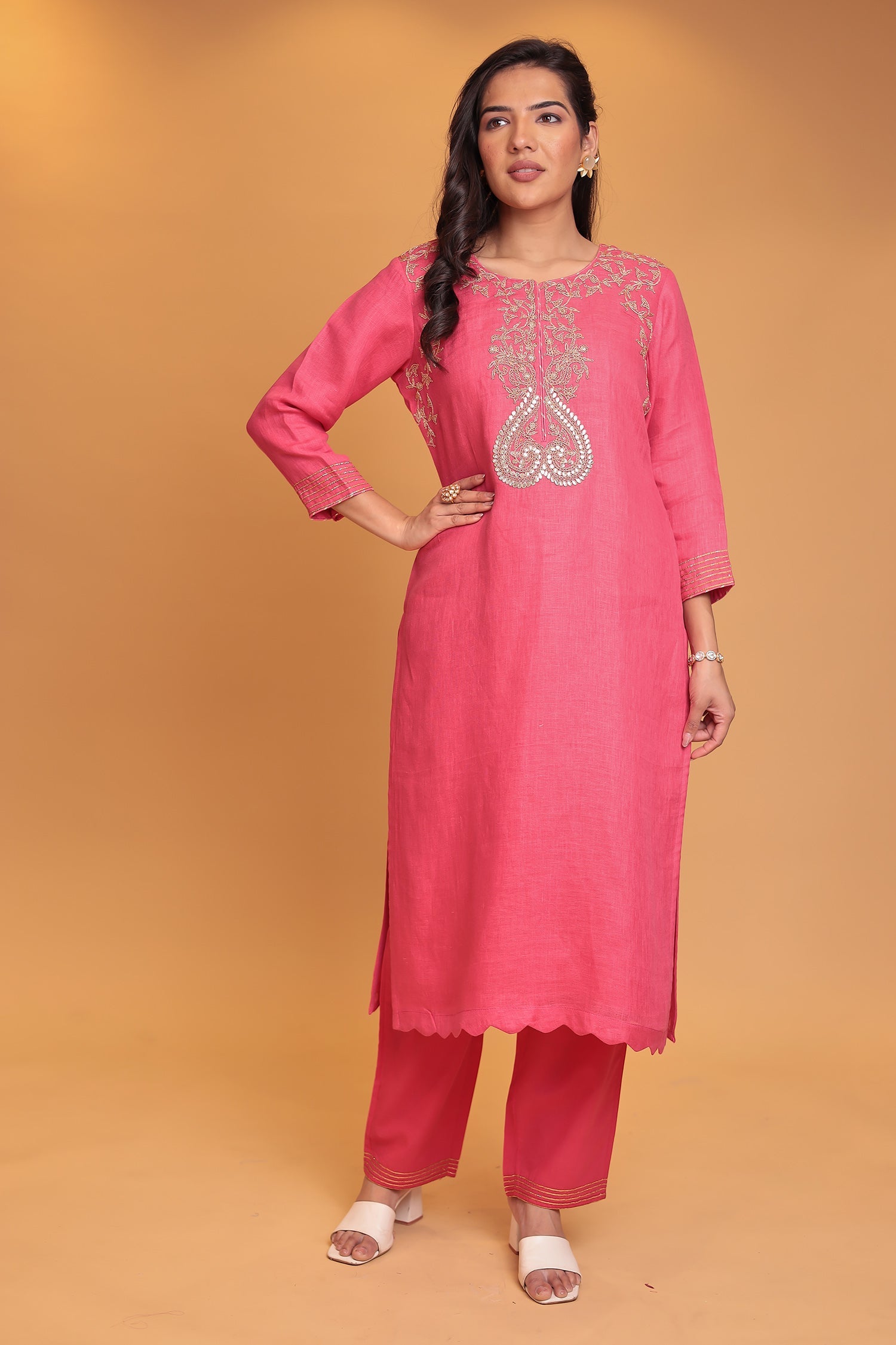 Linen Suit Stitched with Dori and Sequins work