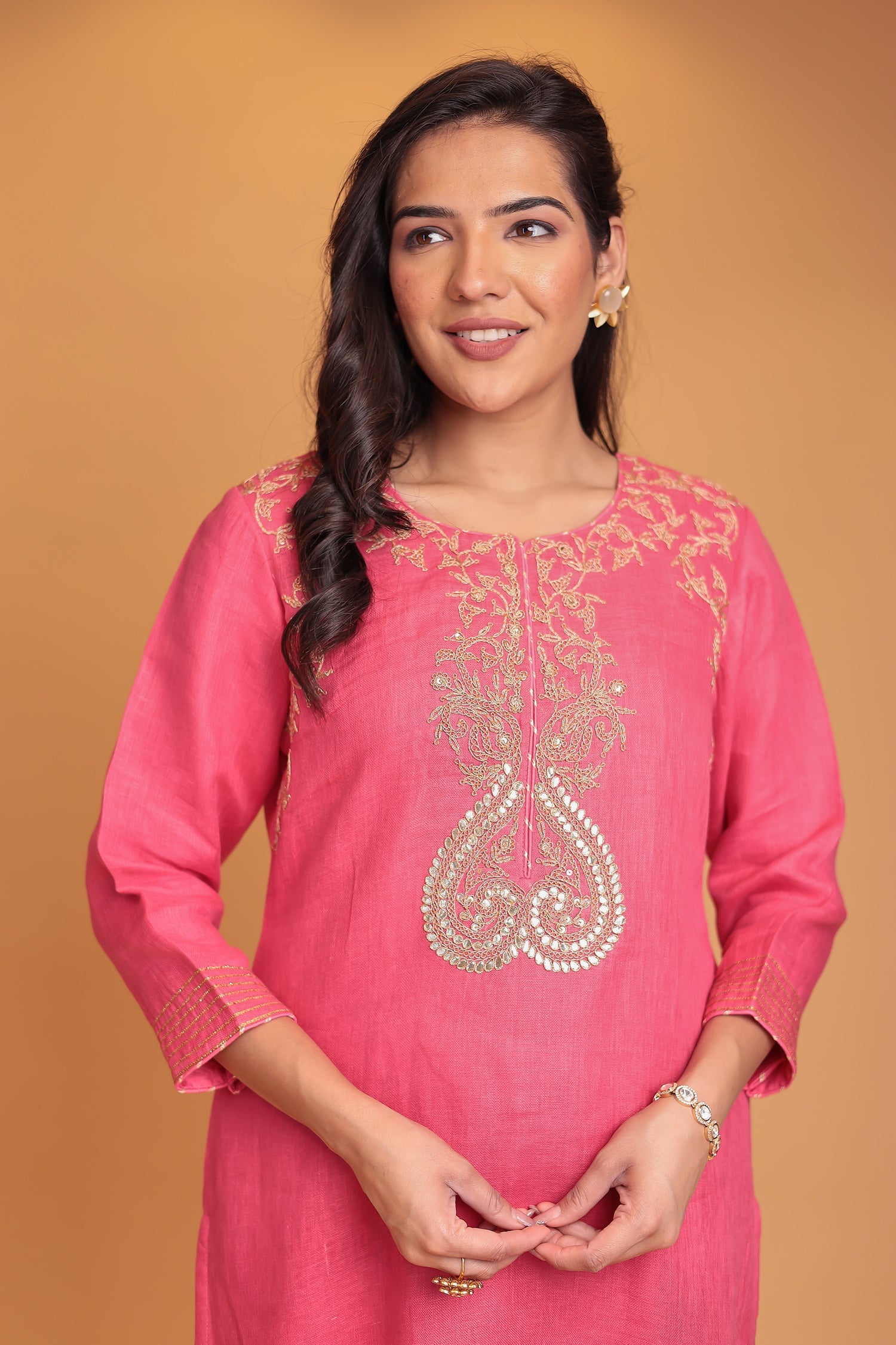 Linen Suit Stitched with Dori and Sequins work