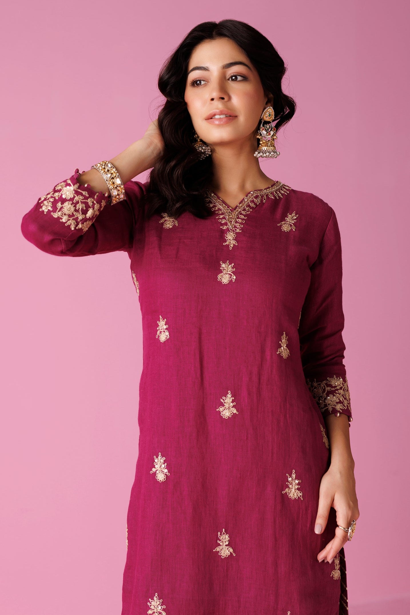 Linen Suit with Dori, Sequins and Zardozi work