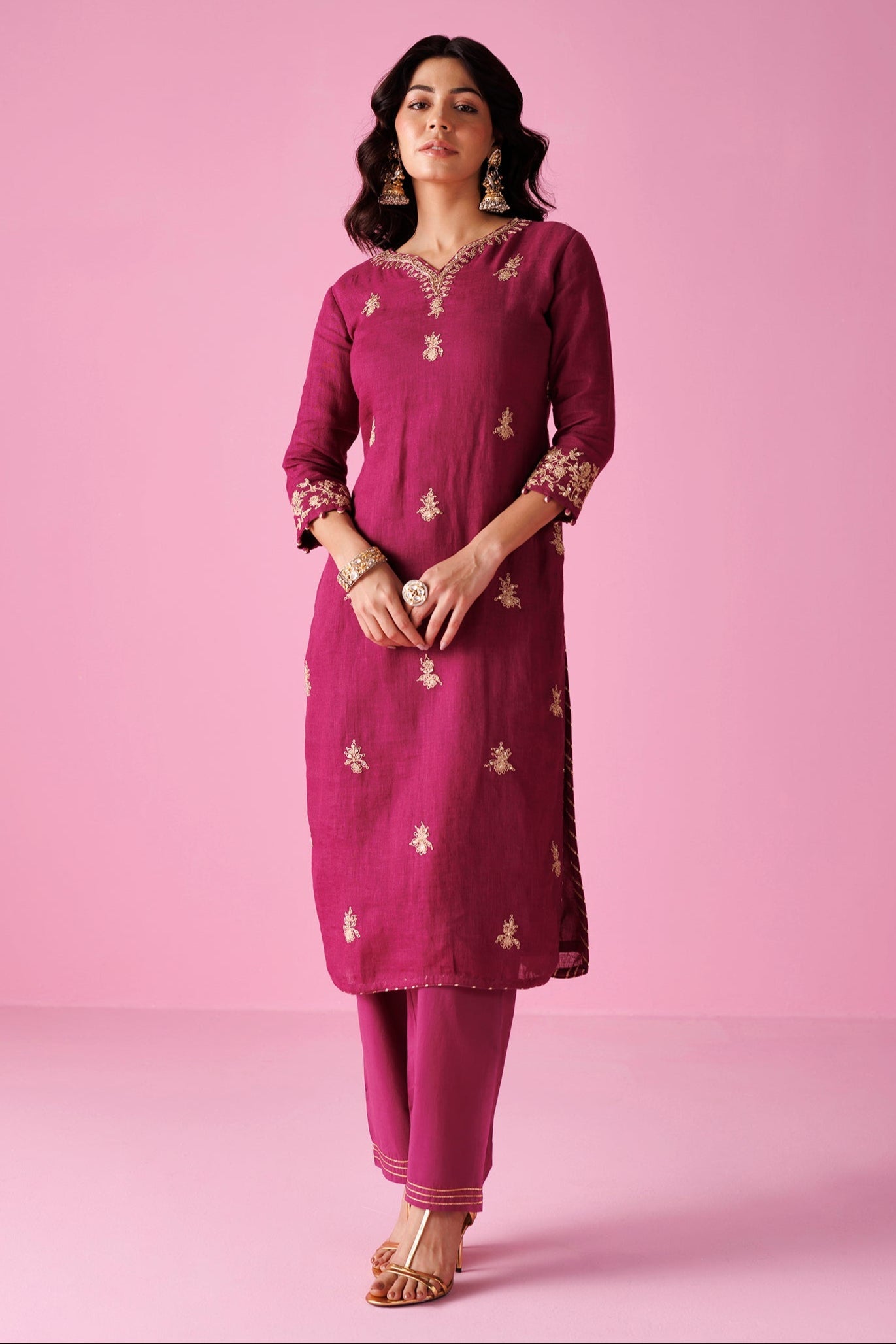 Linen Suit with Dori, Sequins and Zardozi work