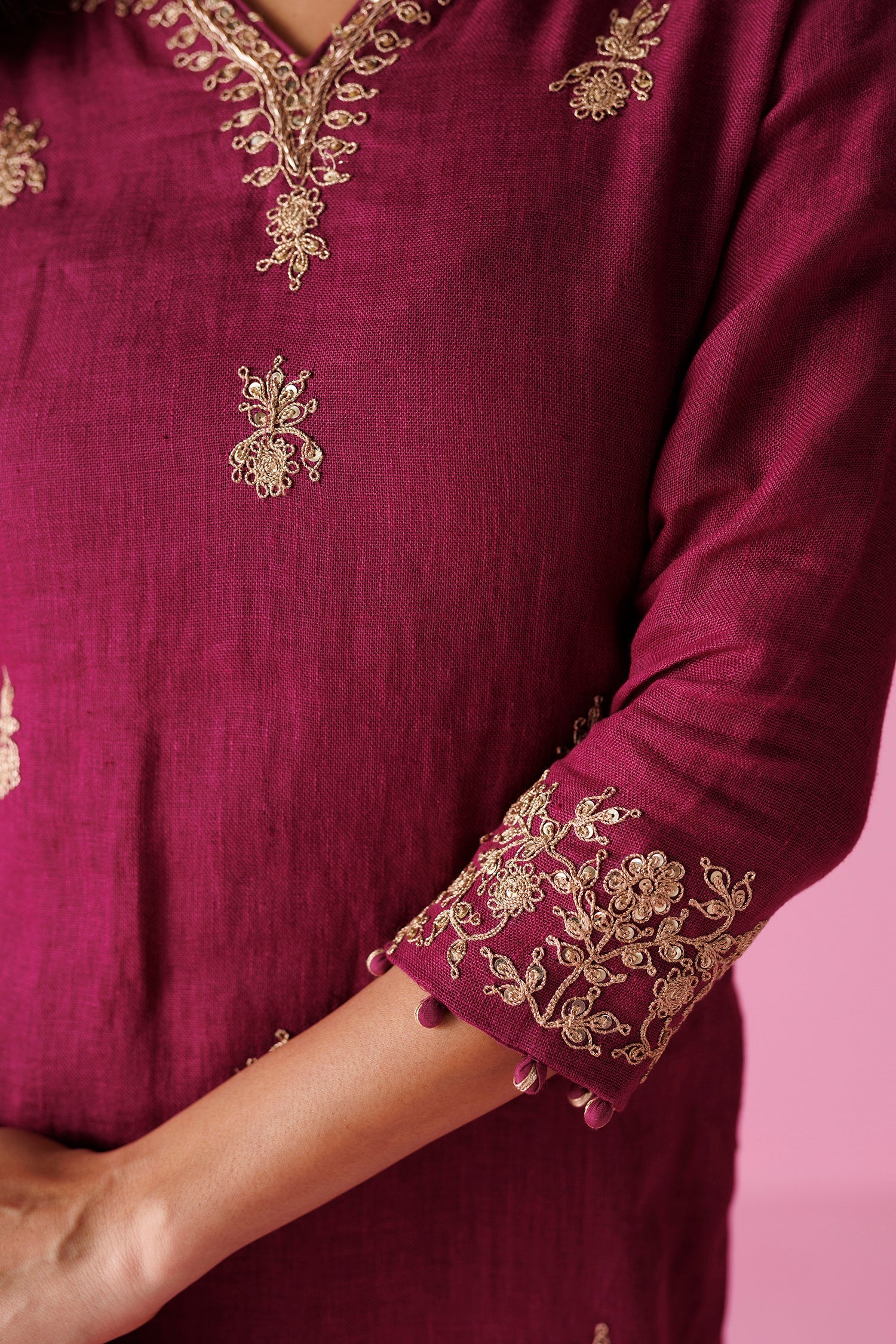 Linen Suit with Dori, Sequins and Zardozi work