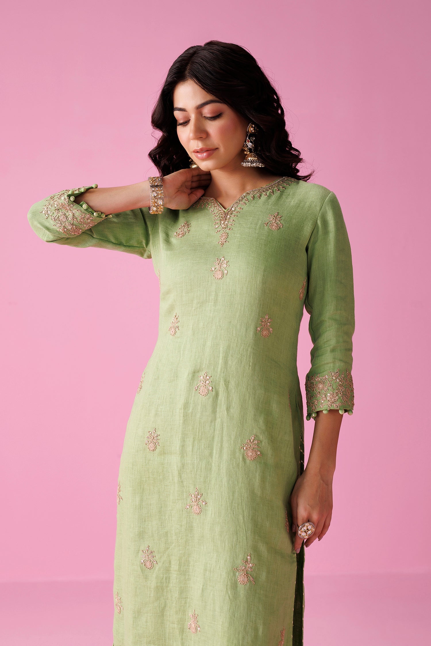 Linen Suit with Dori, Sequins and Zardozi work