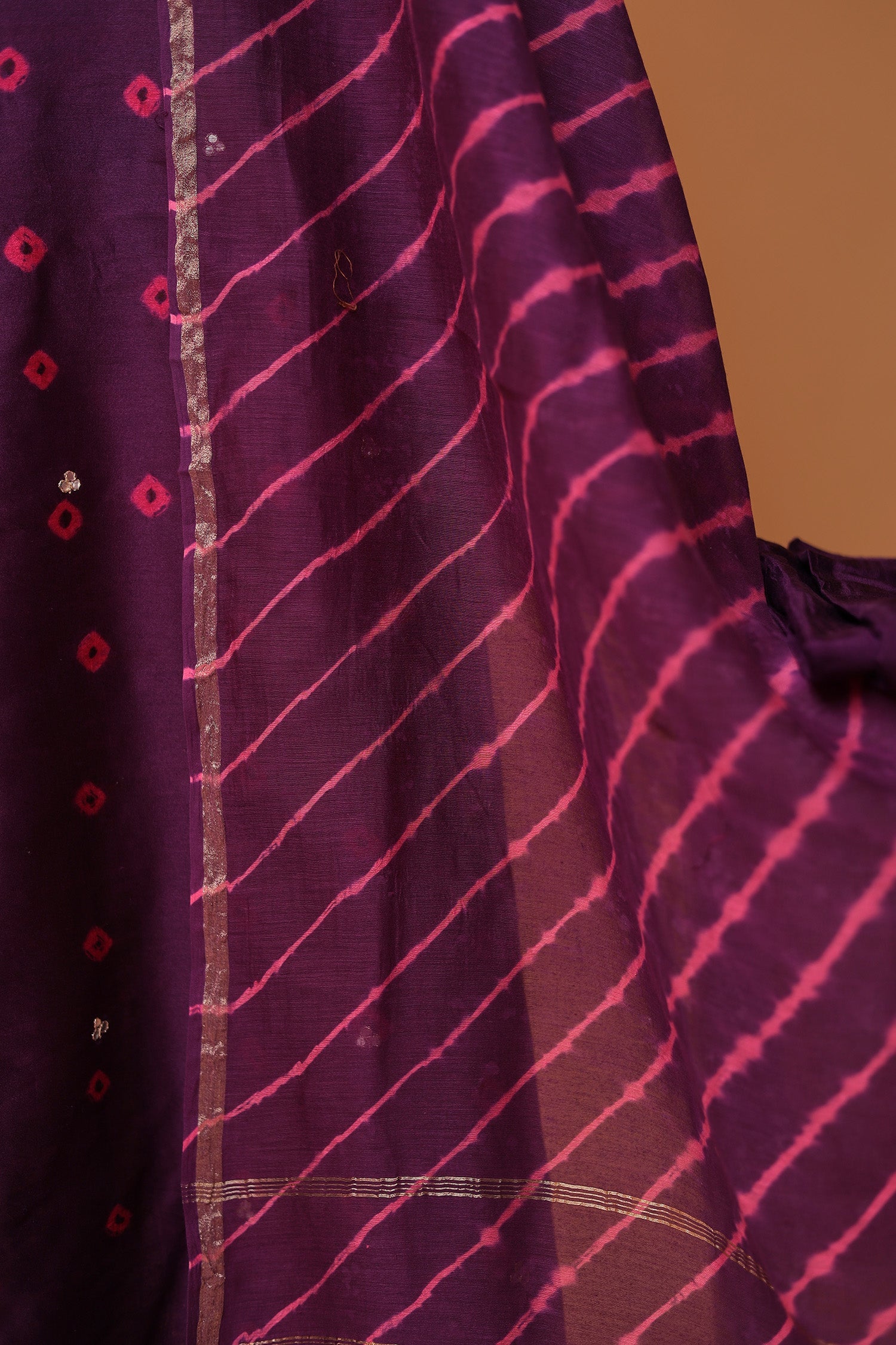 Bandhej Chanderi Aari work Unstitched Suit with Leheriya Dupatta