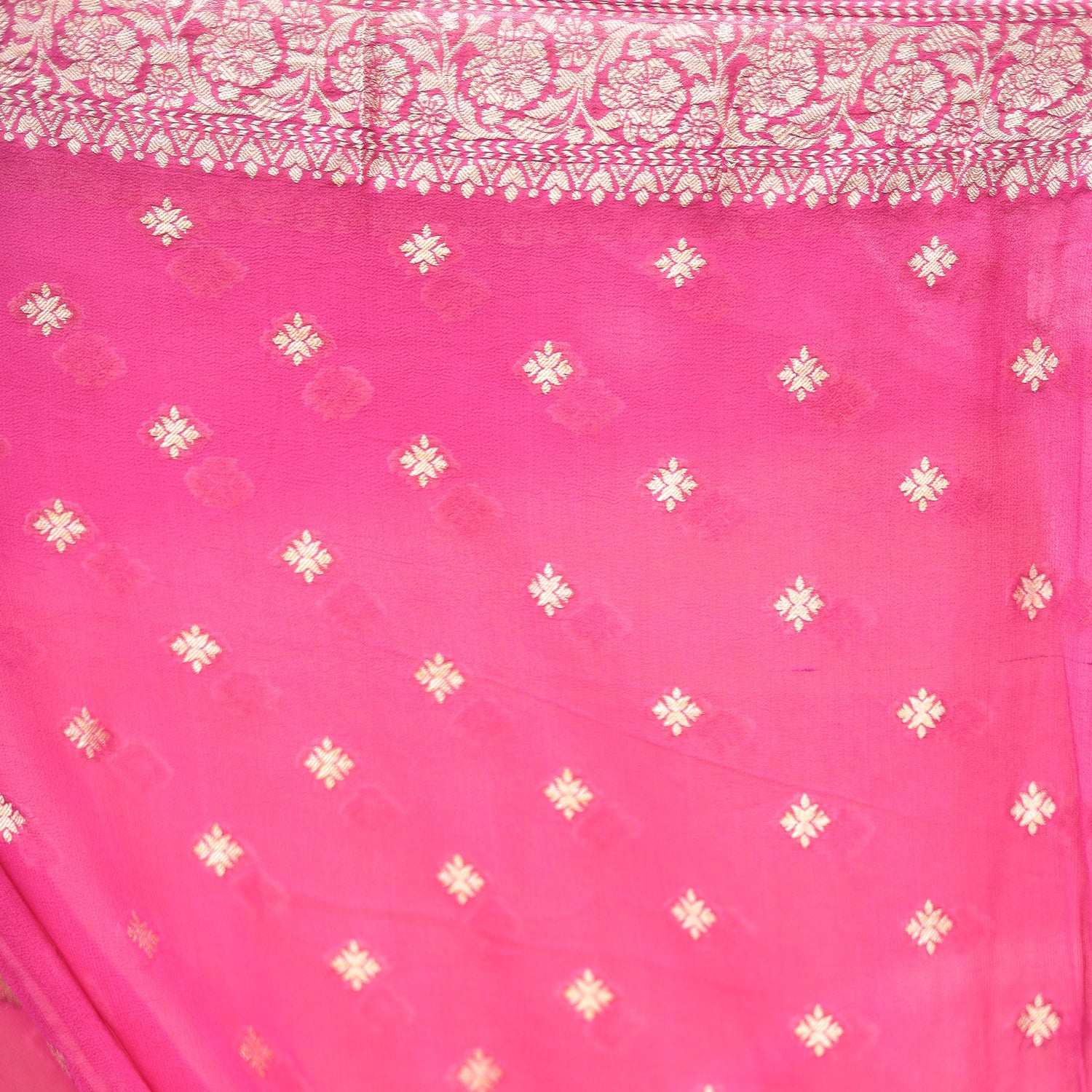 Powerloom Bandhej Look Saree