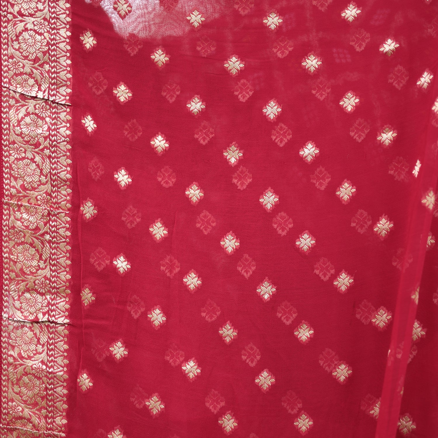 Powerloom Bandhej Look Saree