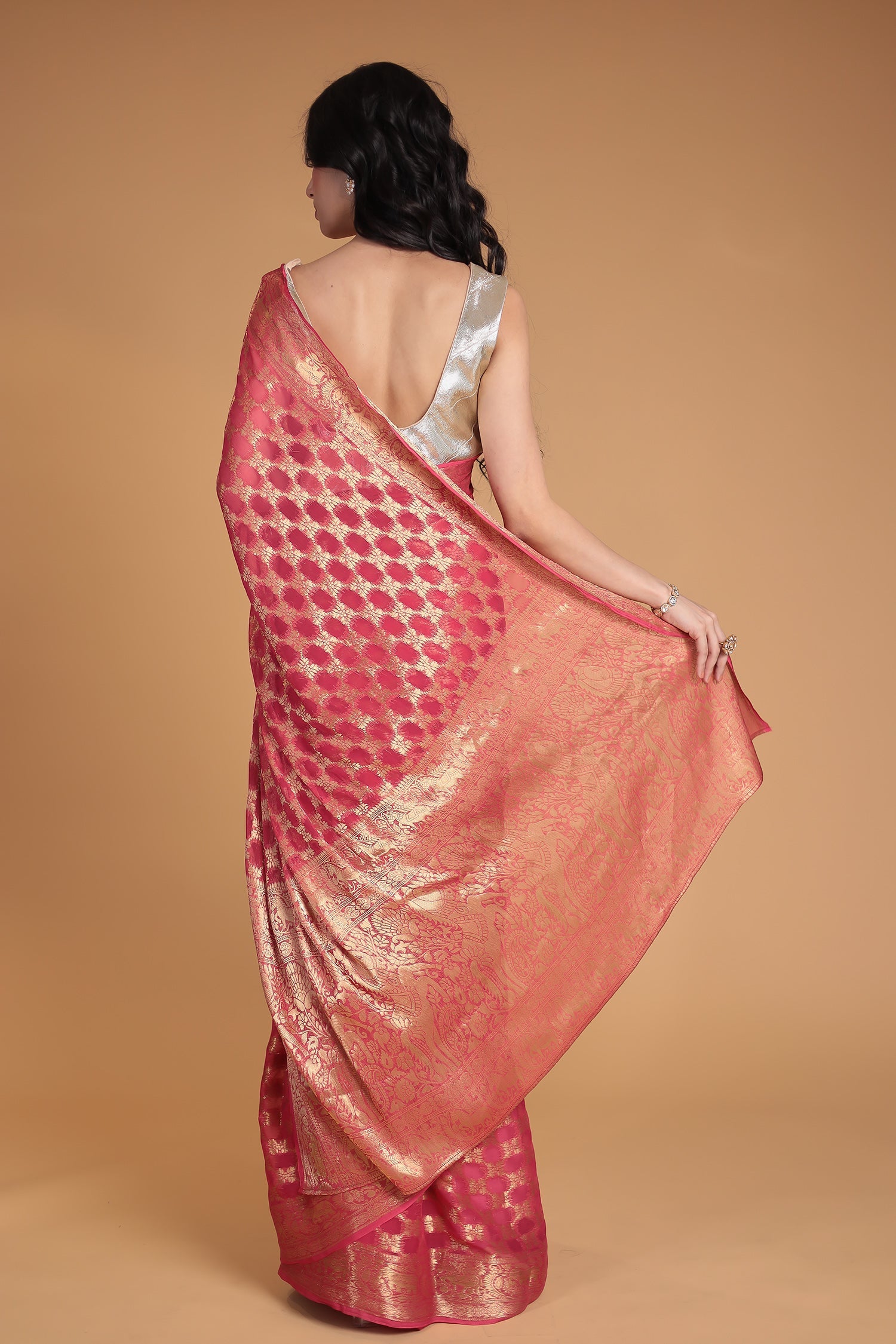Hand Woven Georgette Saree
