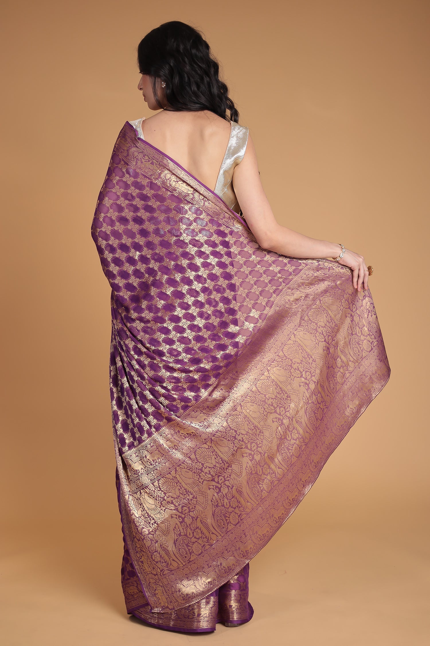 Hand Woven Georgette Saree