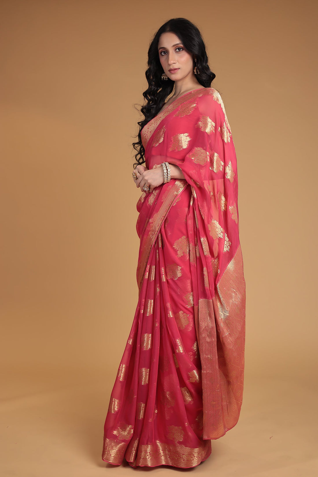 Hand Woven Georgette Saree