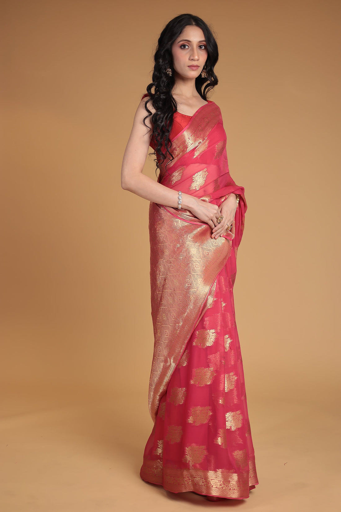Hand Woven Georgette Saree