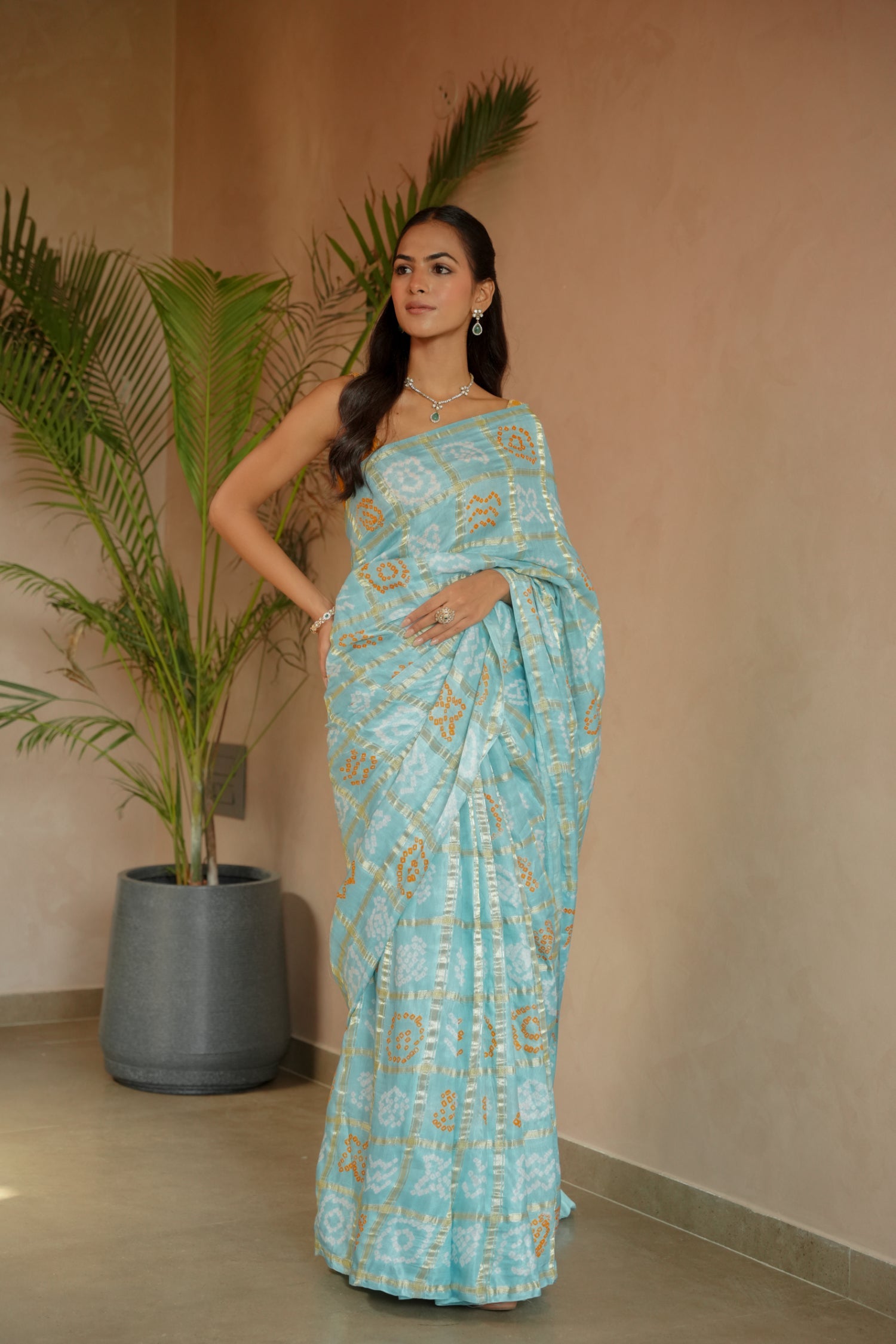 Ghatchola Bandhej Gajji Silk Saree