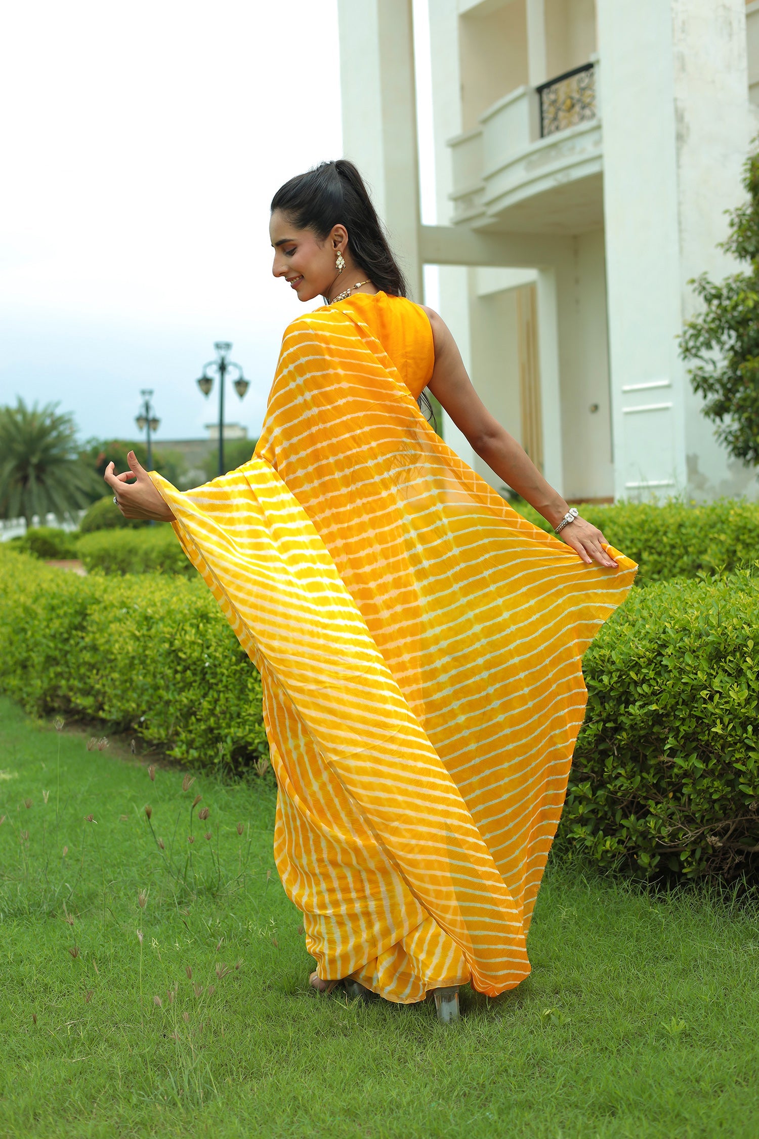 Leheriya Chiffon Saree with Zari border