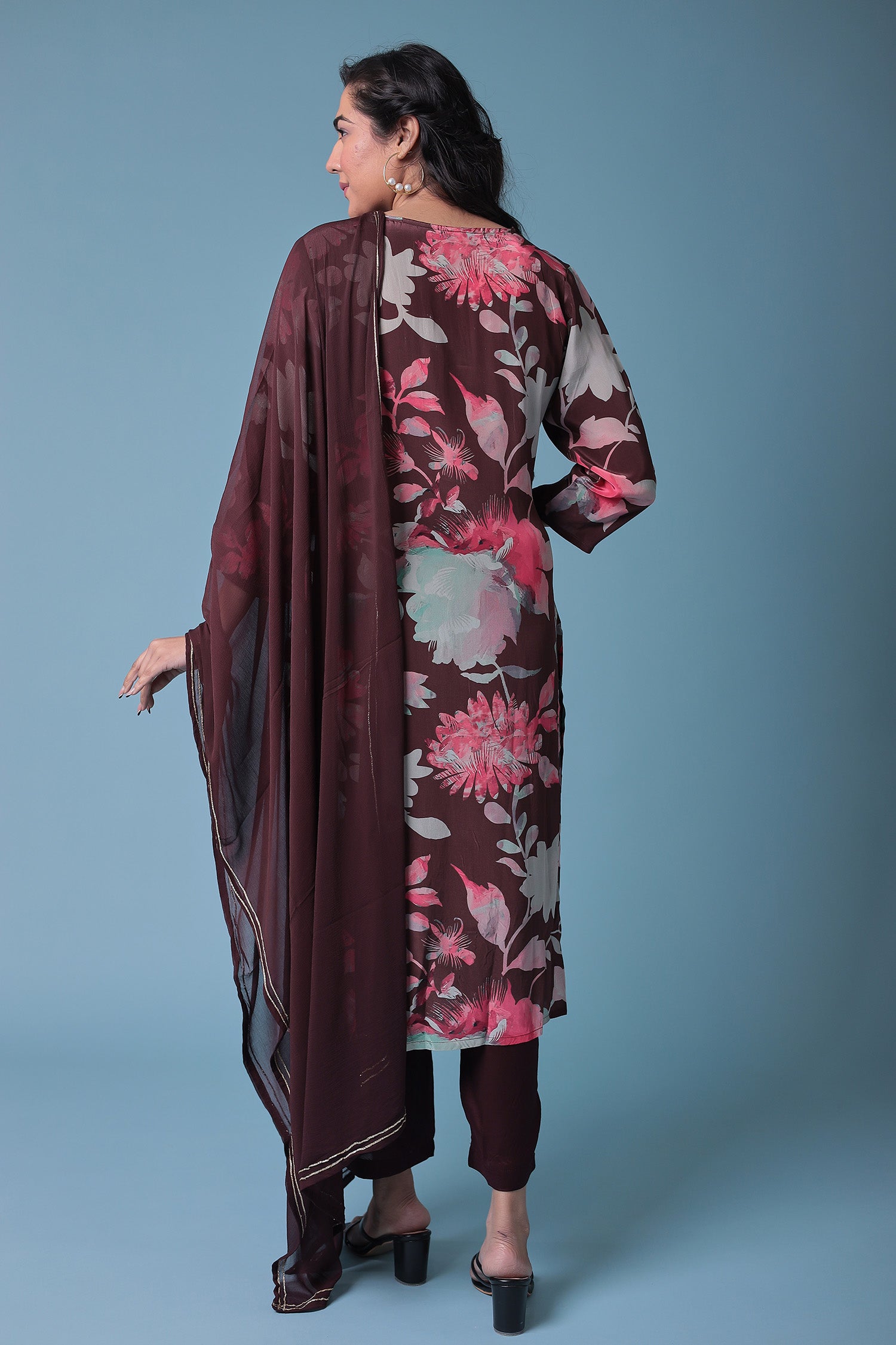 Printed Silk Blend Kurta Set with Embroidered work
