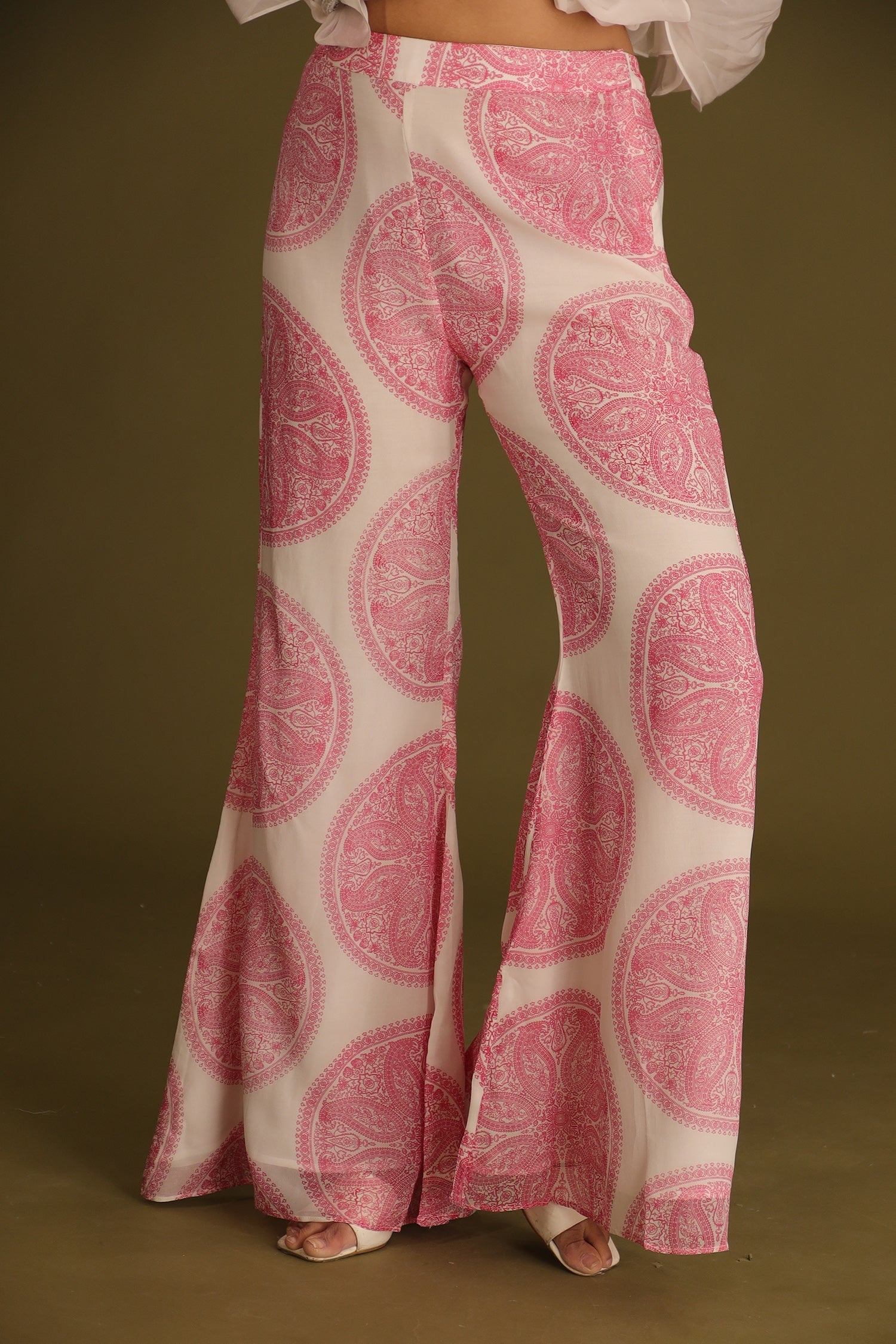 Printed Chiffon Indowestern with Embroidered Pearl work Belt