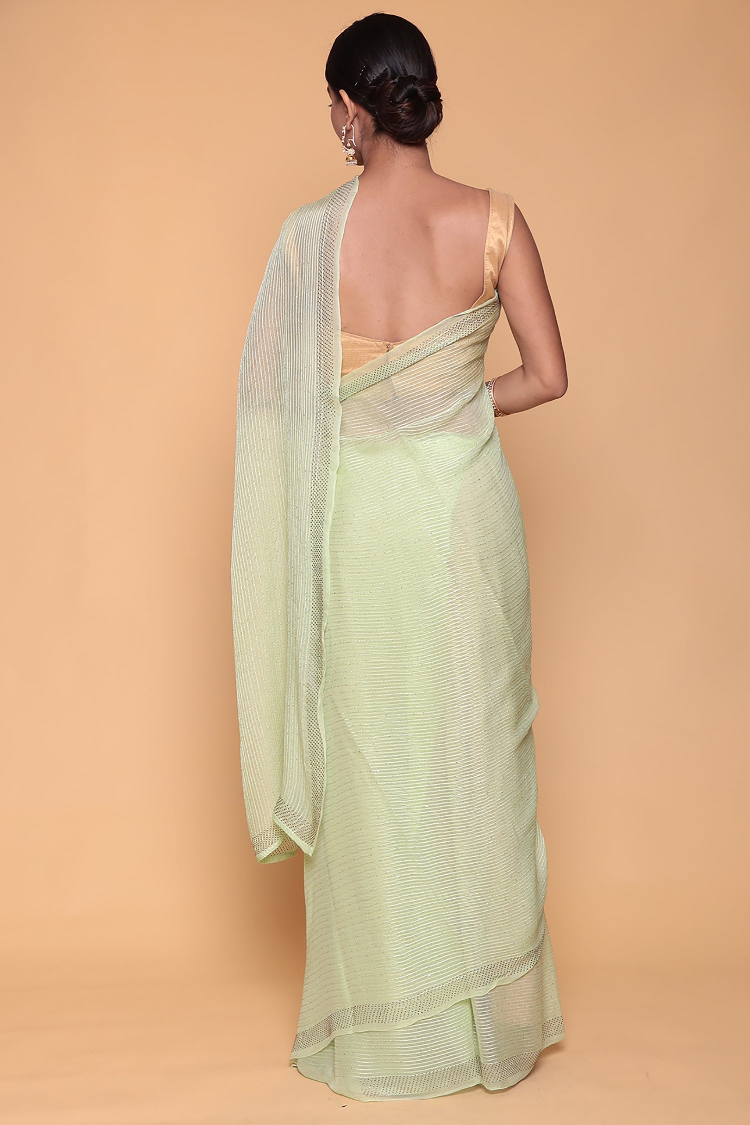 Georgette Saree with Sequins, Thread work.