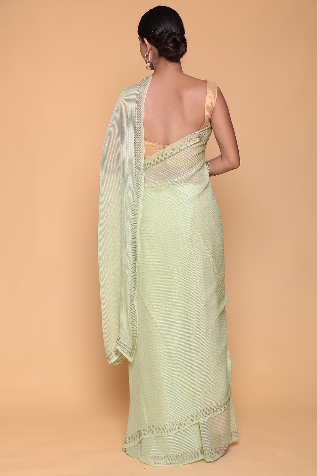 Georgette Saree with Sequins, Thread work.