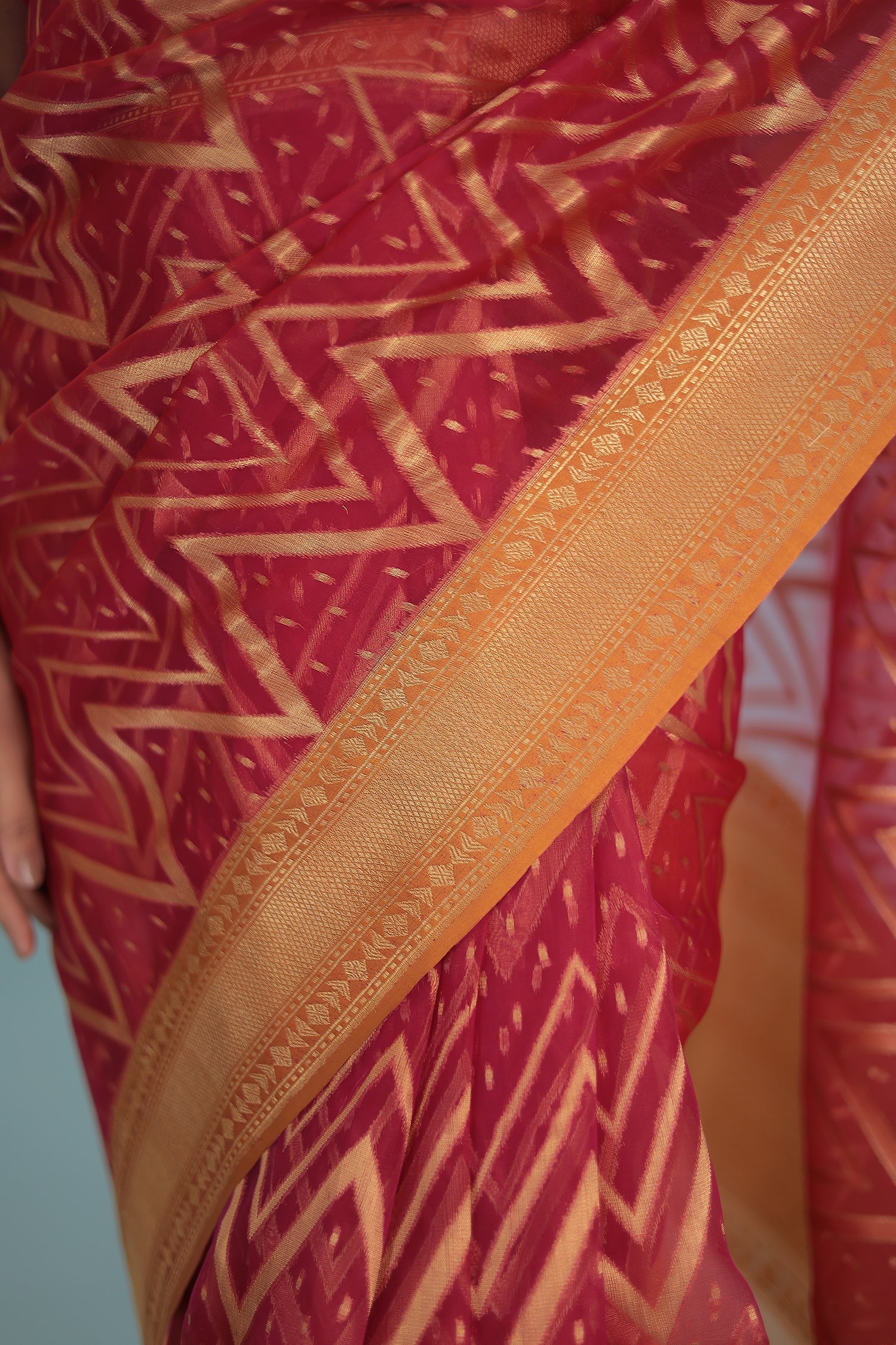 Hand Woven Organza Pure Silk Saree