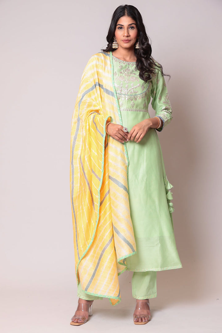 Leheriya Chanderi Suit with Pittan work.