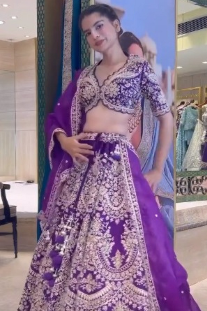 Exquisite Raw Silk Lehenga with Zardozi and Embroidered  work