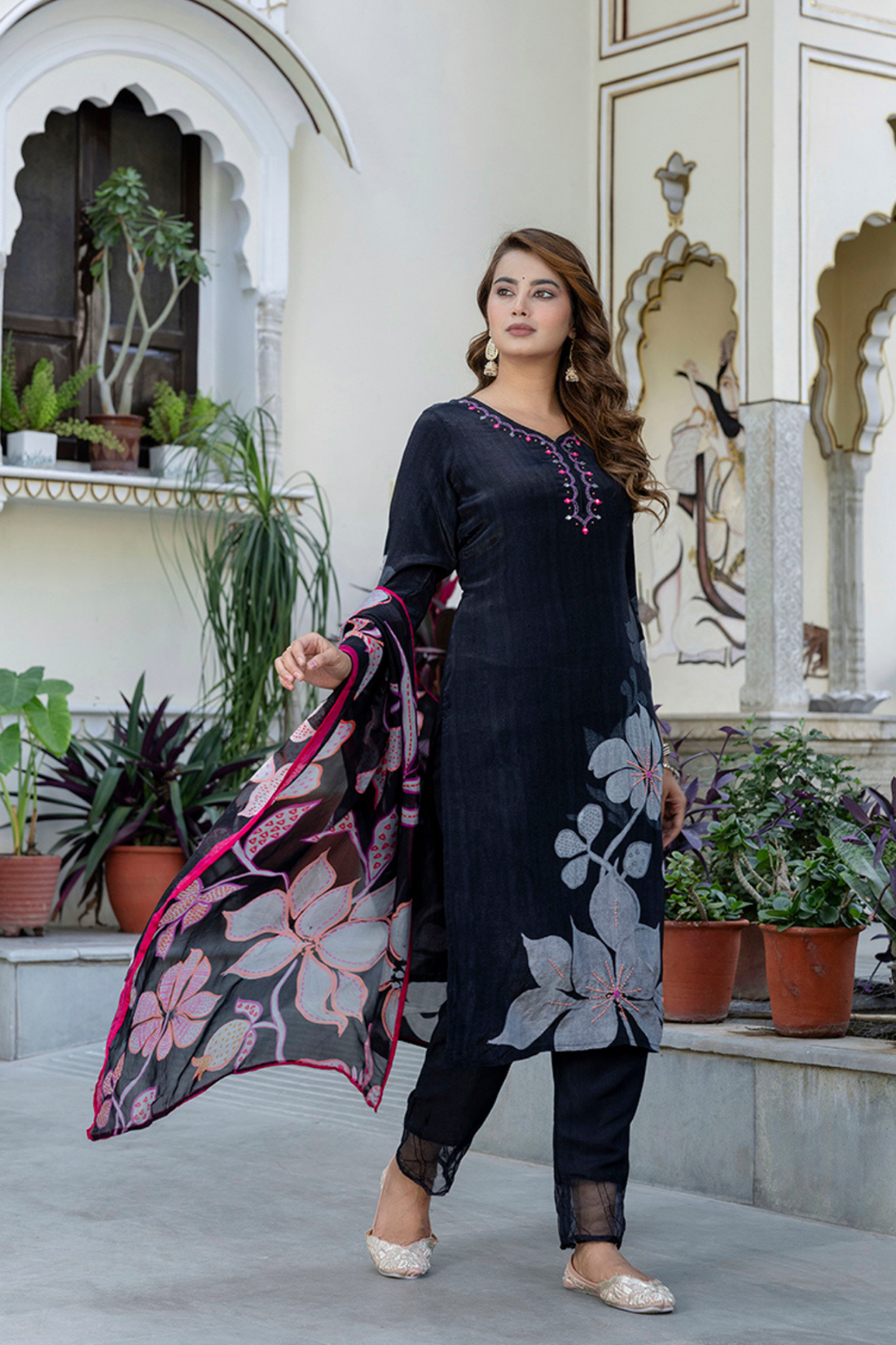 Printed Silk Blend Kurta Set with Embroidered work