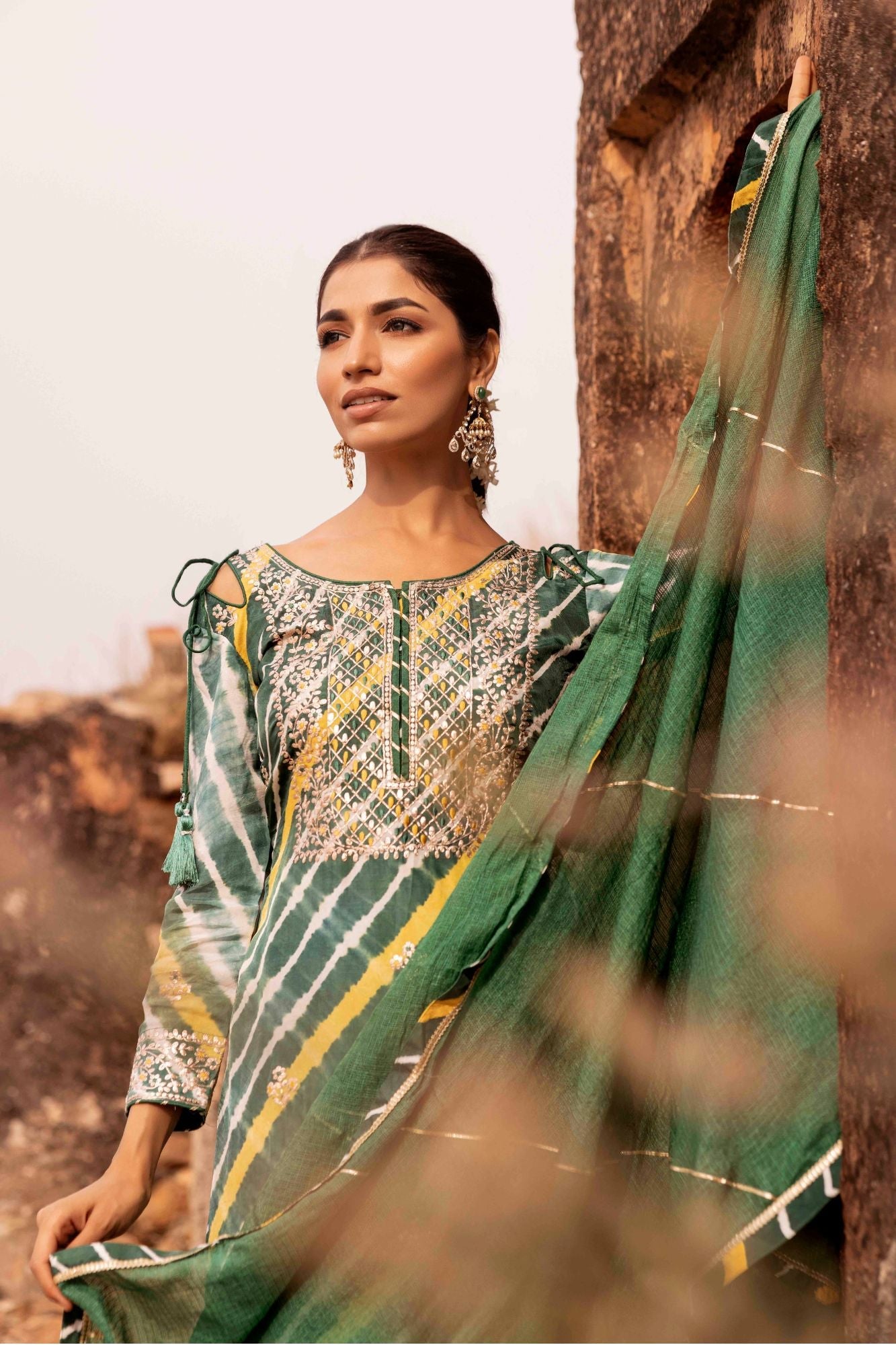 Leheriya Chanderi Straight Suit with Pittan work.